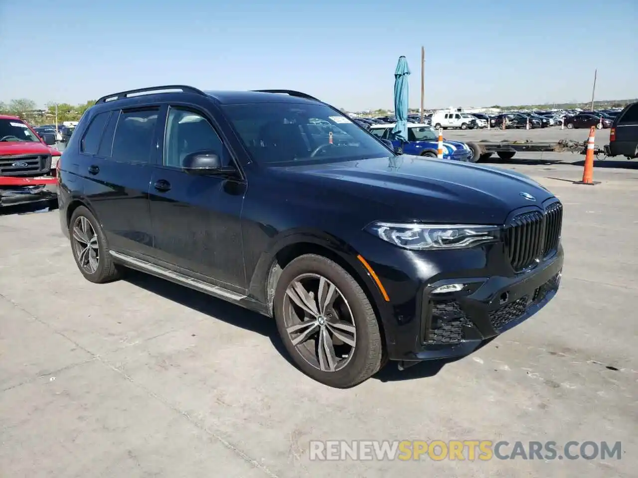 1 Фотография поврежденного автомобиля 5UXCW2C04M9G11137 BMW X7 2021