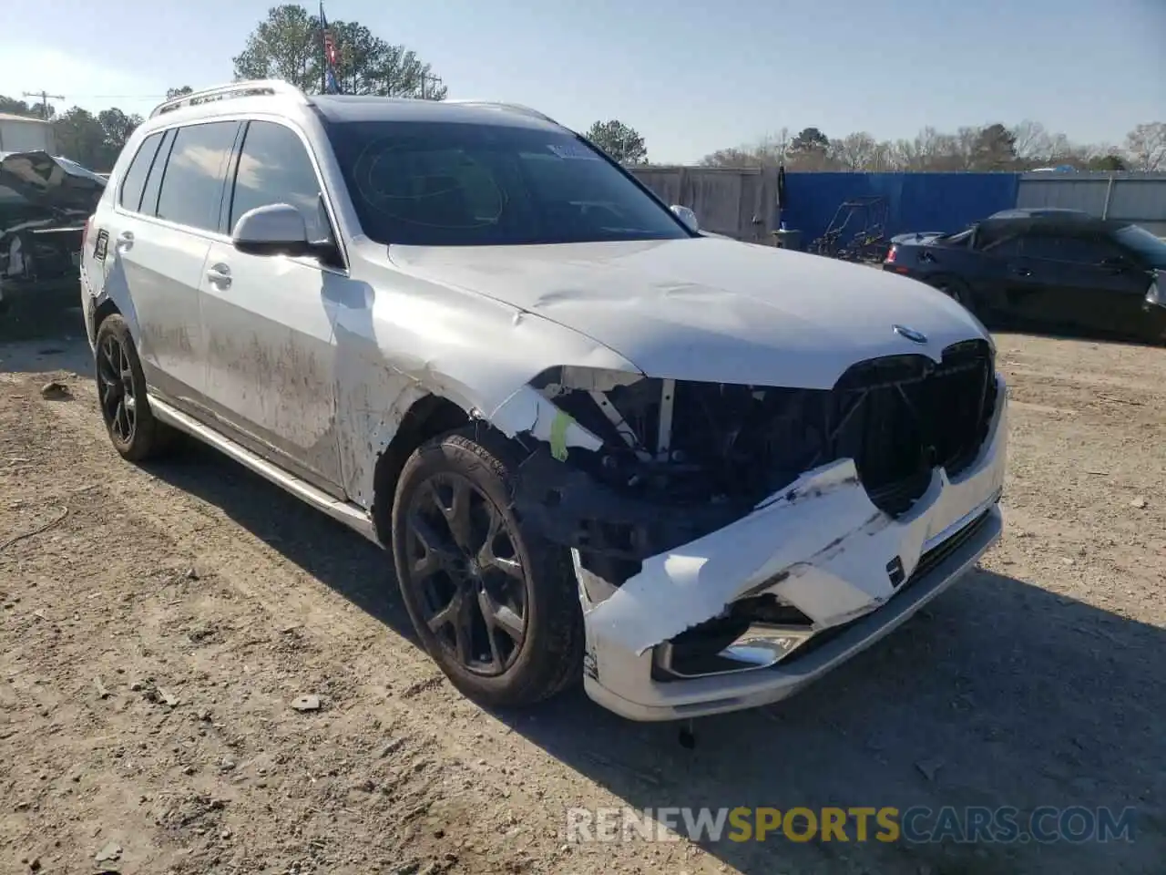 1 Photograph of a damaged car 5UXCW2C04M9G75632 BMW X7 2021