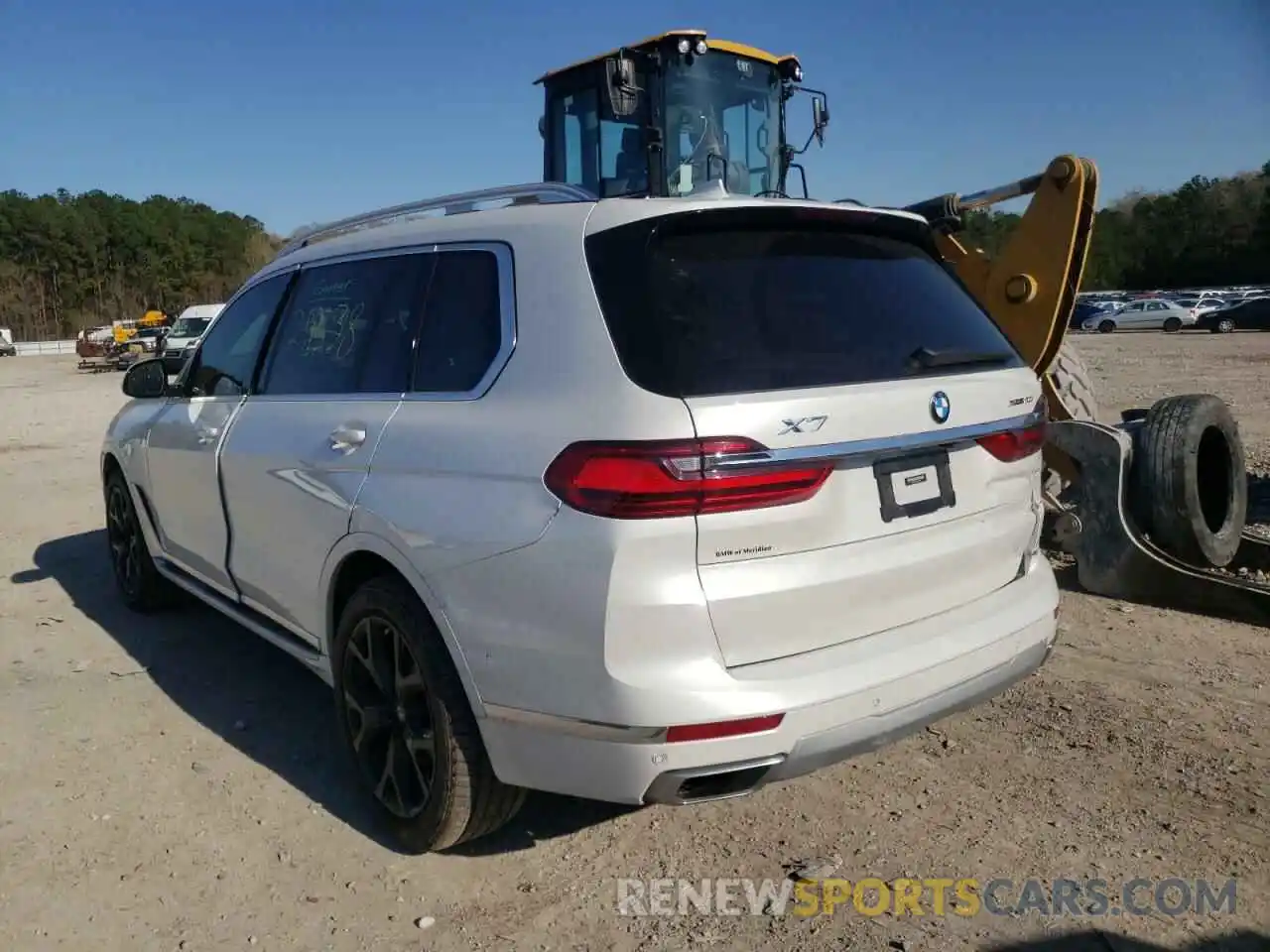 3 Фотография поврежденного автомобиля 5UXCW2C04M9G75632 BMW X7 2021