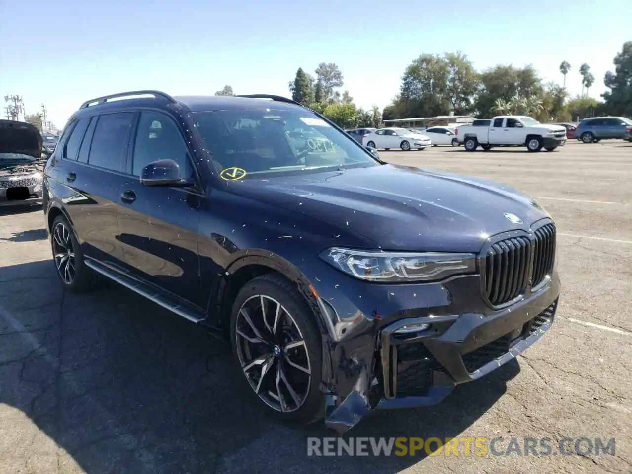 1 Photograph of a damaged car 5UXCW2C04M9G96612 BMW X7 2021