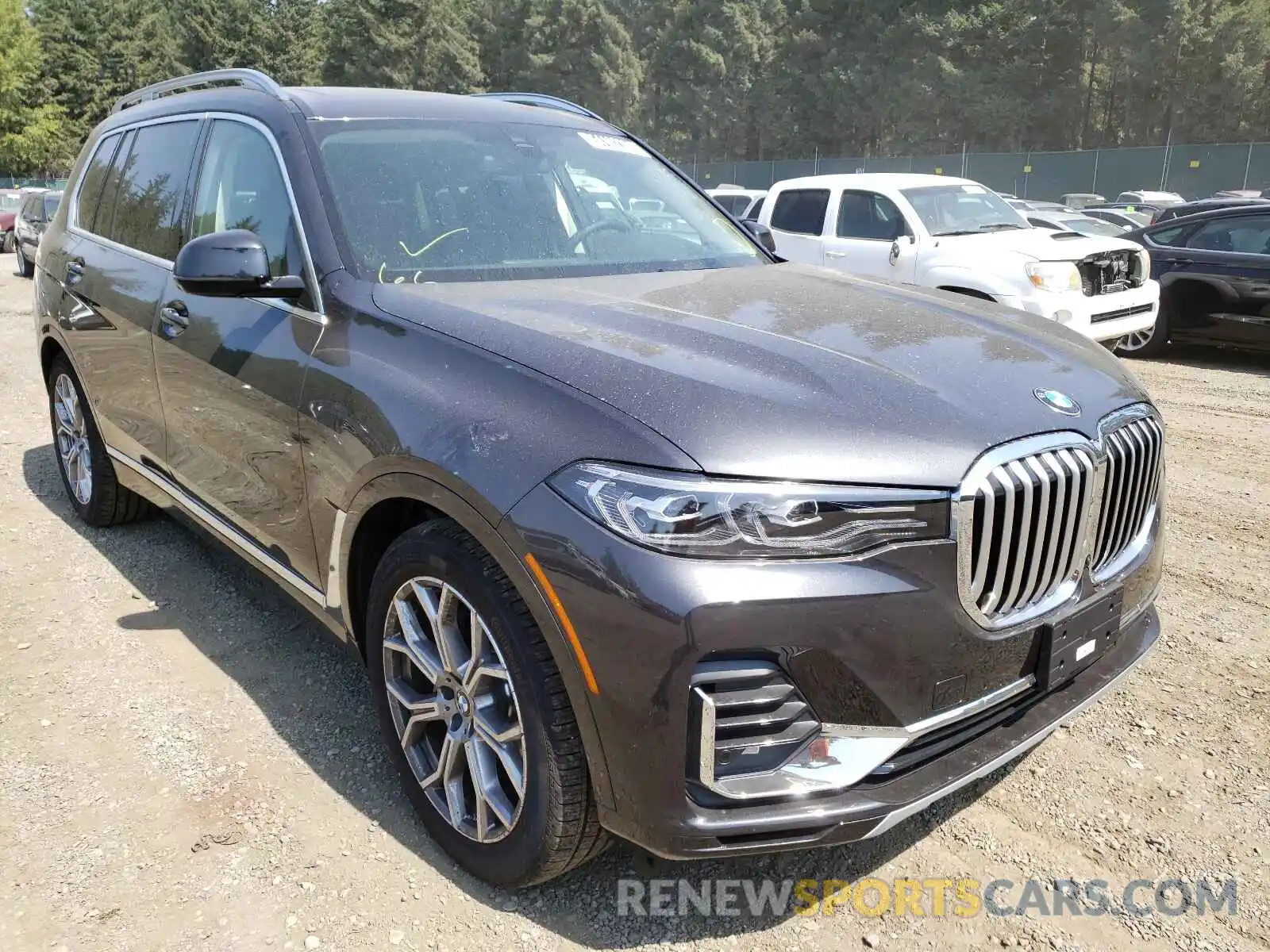 1 Photograph of a damaged car 5UXCW2C04M9H39071 BMW X7 2021