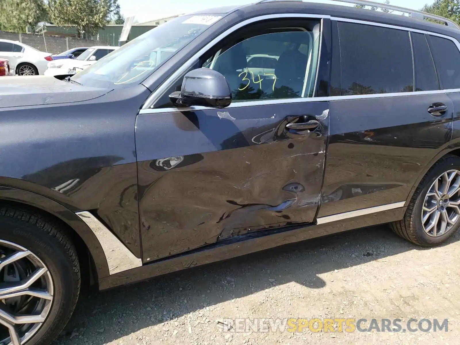 9 Photograph of a damaged car 5UXCW2C04M9H39071 BMW X7 2021