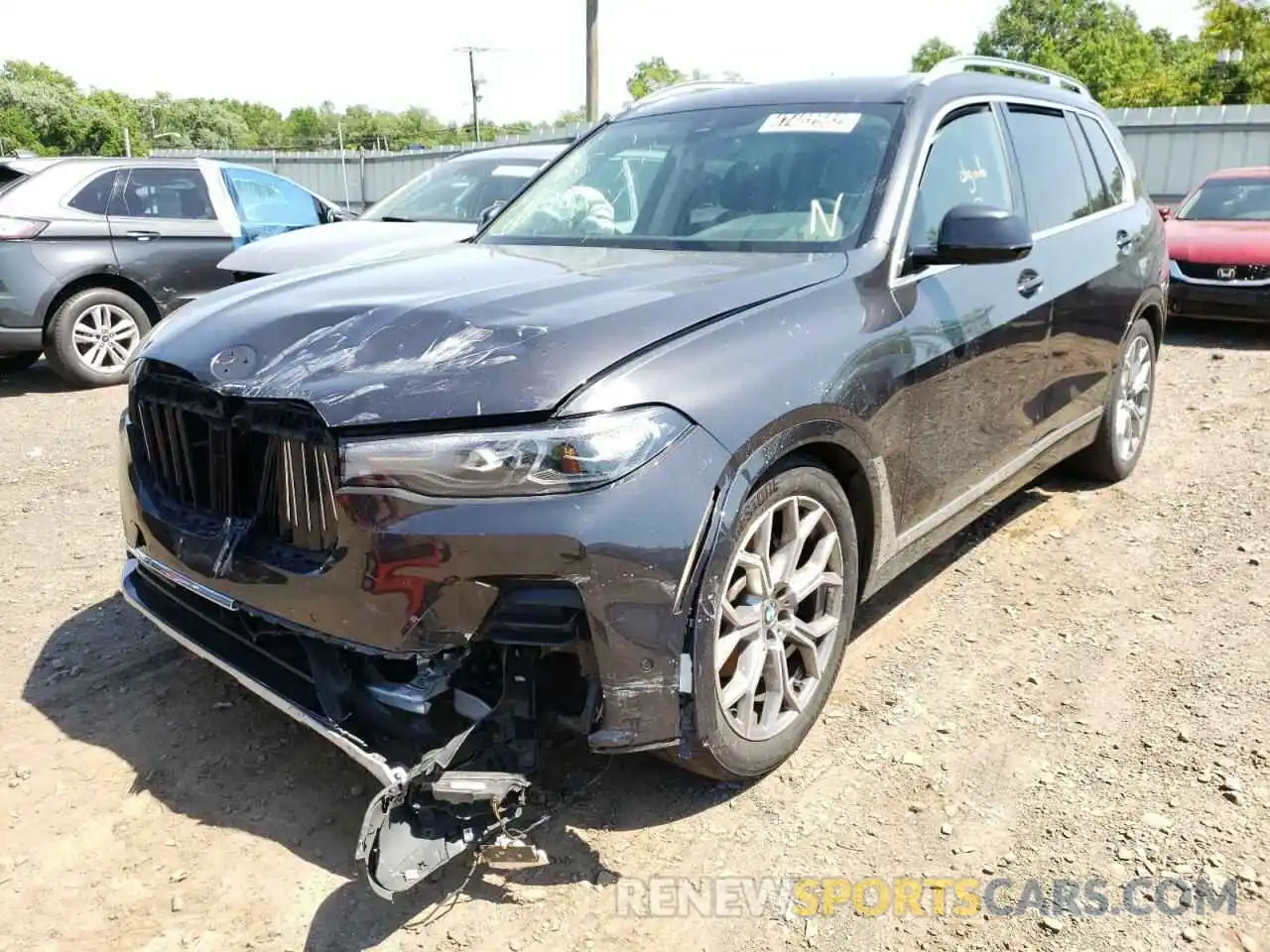 2 Photograph of a damaged car 5UXCW2C04M9H52936 BMW X7 2021