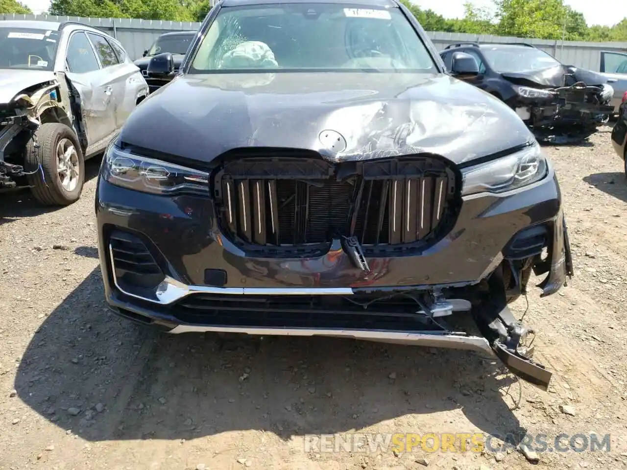 9 Фотография поврежденного автомобиля 5UXCW2C04M9H52936 BMW X7 2021