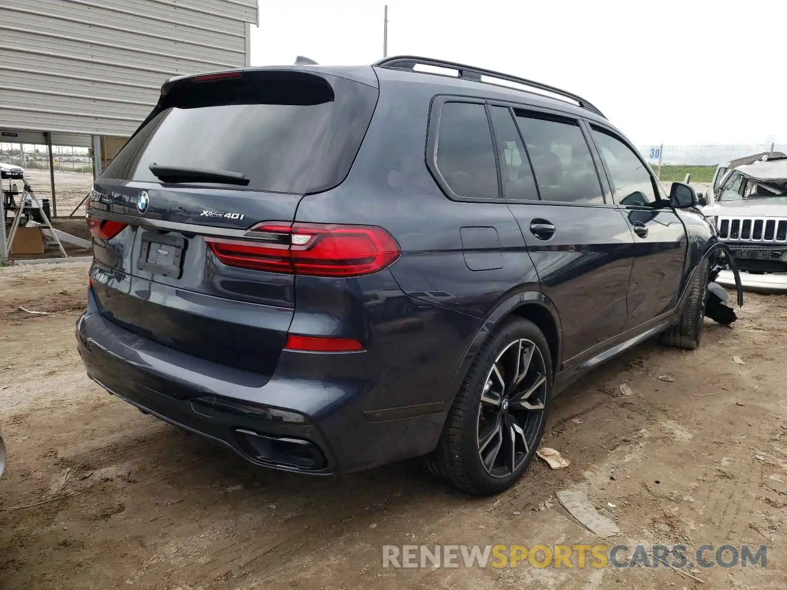 4 Фотография поврежденного автомобиля 5UXCW2C05M9F05800 BMW X7 2021