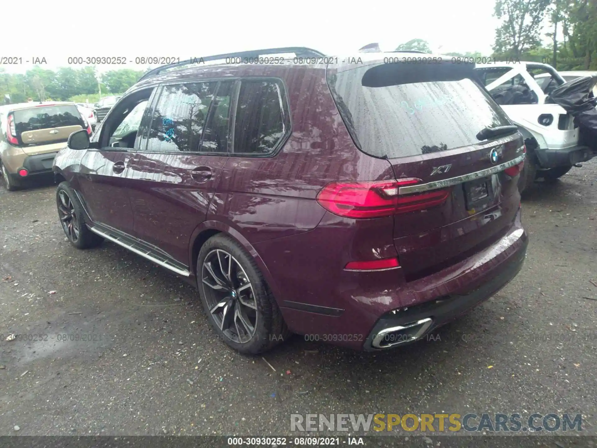 3 Фотография поврежденного автомобиля 5UXCW2C05M9G52344 BMW X7 2021