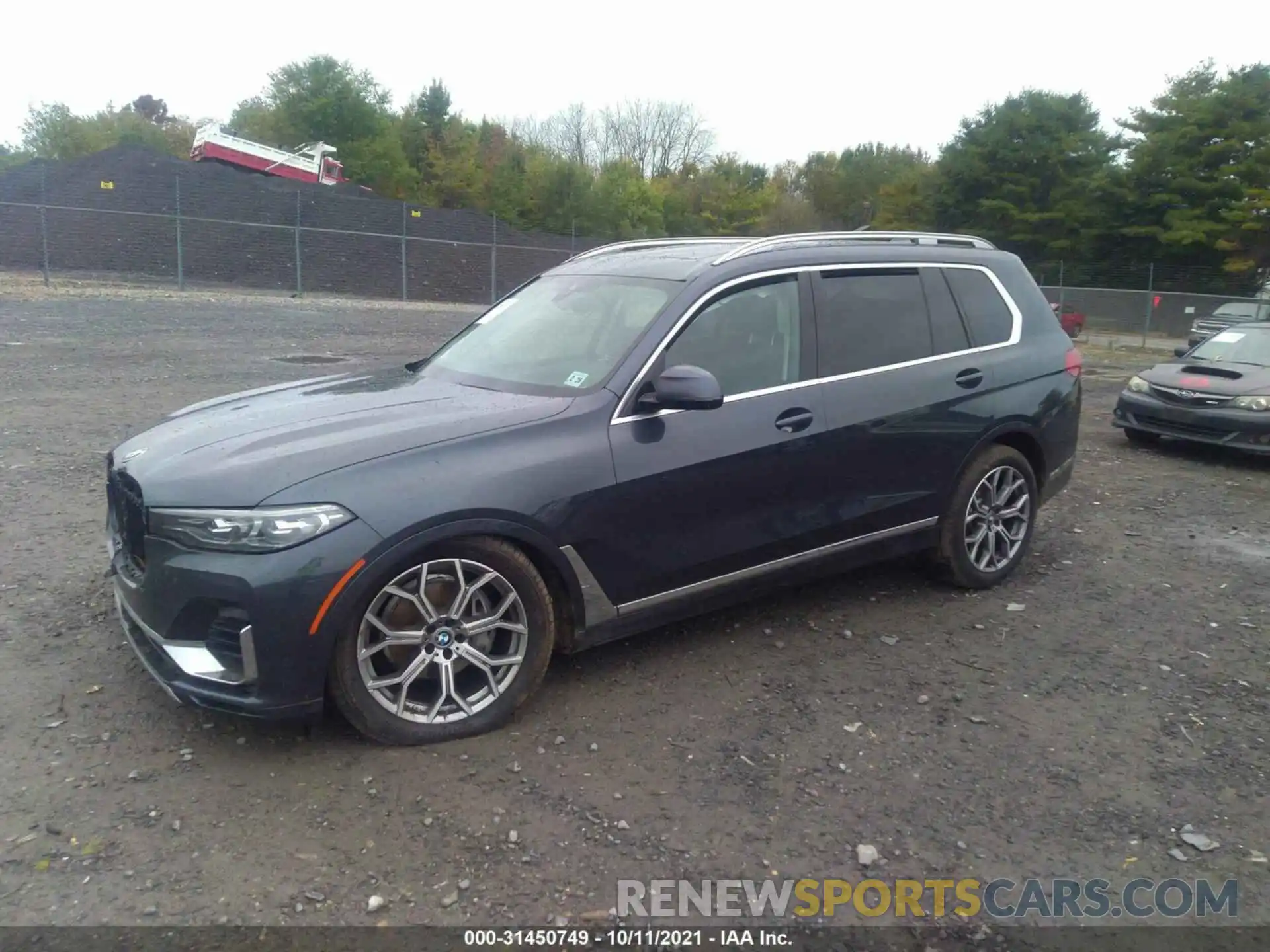 2 Photograph of a damaged car 5UXCW2C06M9G03573 BMW X7 2021