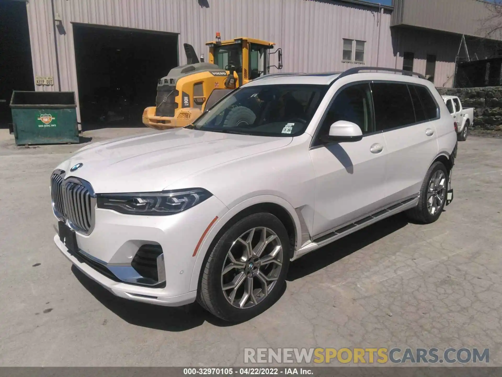 2 Photograph of a damaged car 5UXCW2C06M9G06974 BMW X7 2021