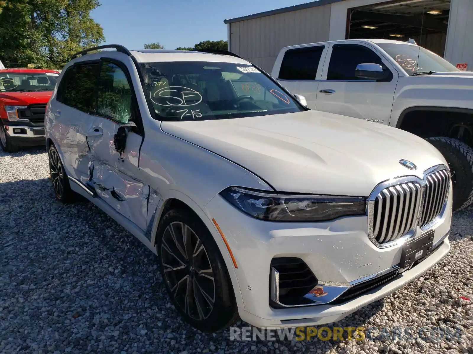 1 Photograph of a damaged car 5UXCW2C07M9E06122 BMW X7 2021