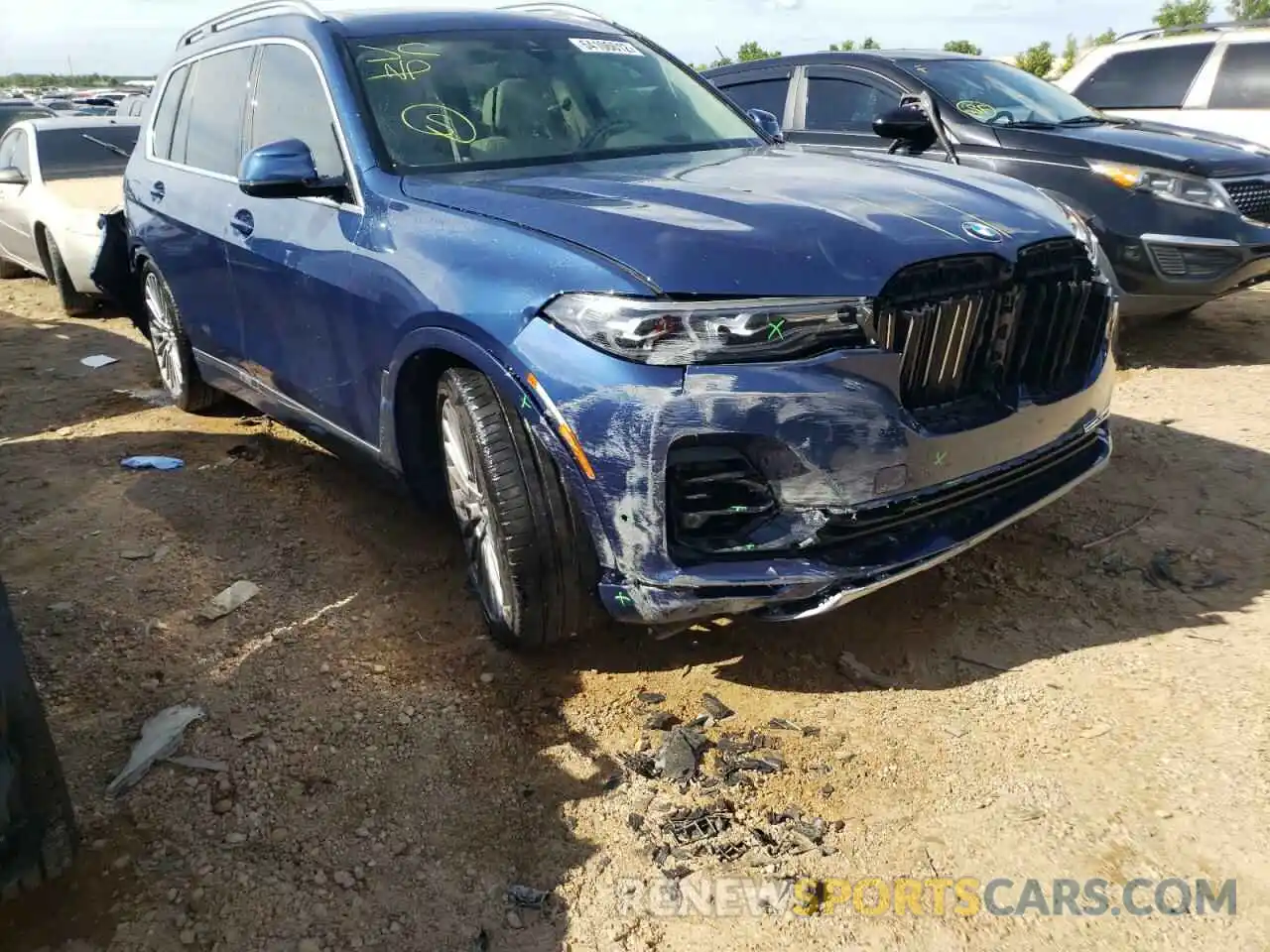 1 Photograph of a damaged car 5UXCW2C07M9E36432 BMW X7 2021