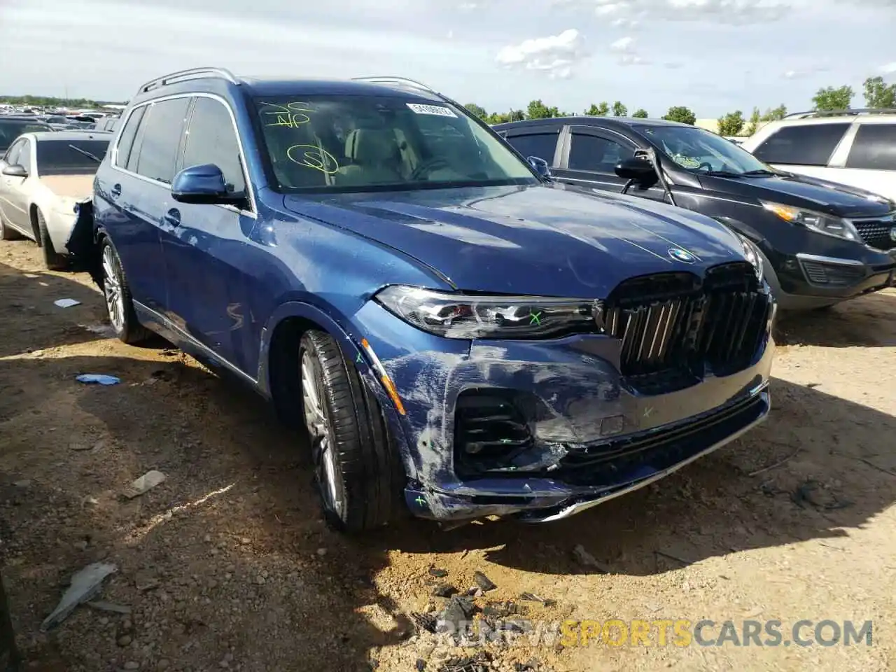 9 Photograph of a damaged car 5UXCW2C07M9E36432 BMW X7 2021