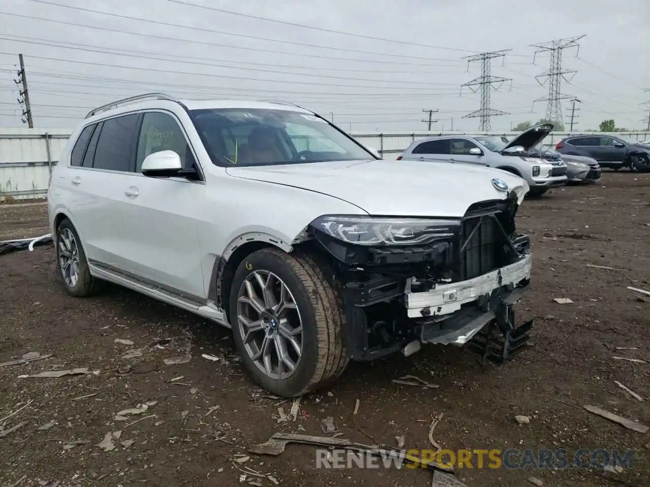 1 Photograph of a damaged car 5UXCW2C07M9F67134 BMW X7 2021