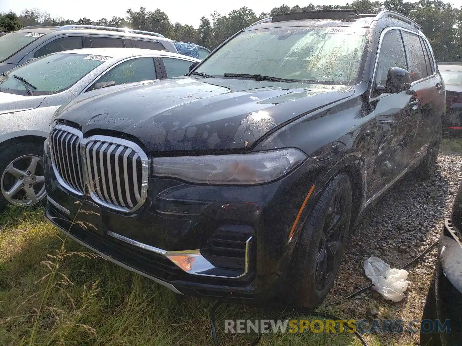 2 Photograph of a damaged car 5UXCW2C07M9G64138 BMW X7 2021