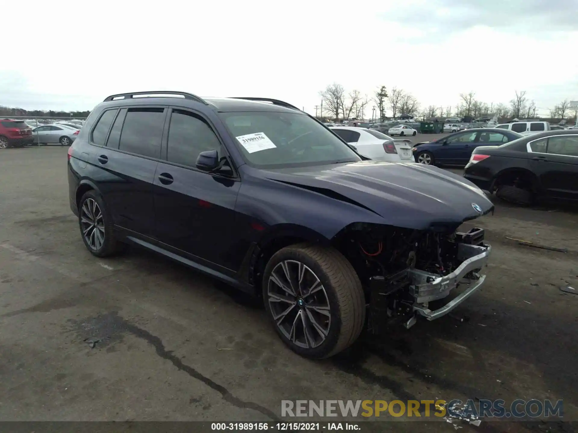 1 Photograph of a damaged car 5UXCW2C08M9G97844 BMW X7 2021