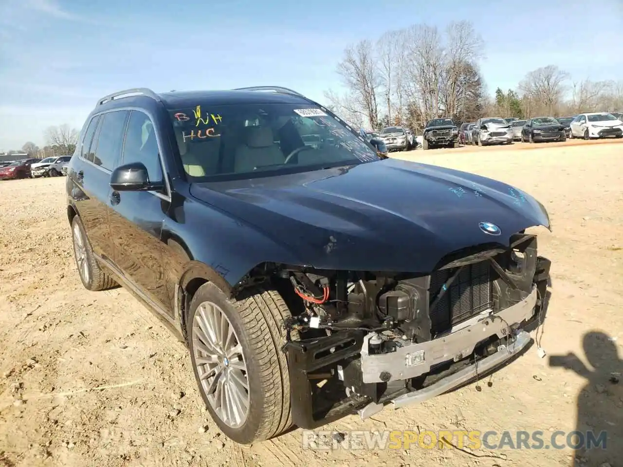 1 Photograph of a damaged car 5UXCW2C08M9H29742 BMW X7 2021