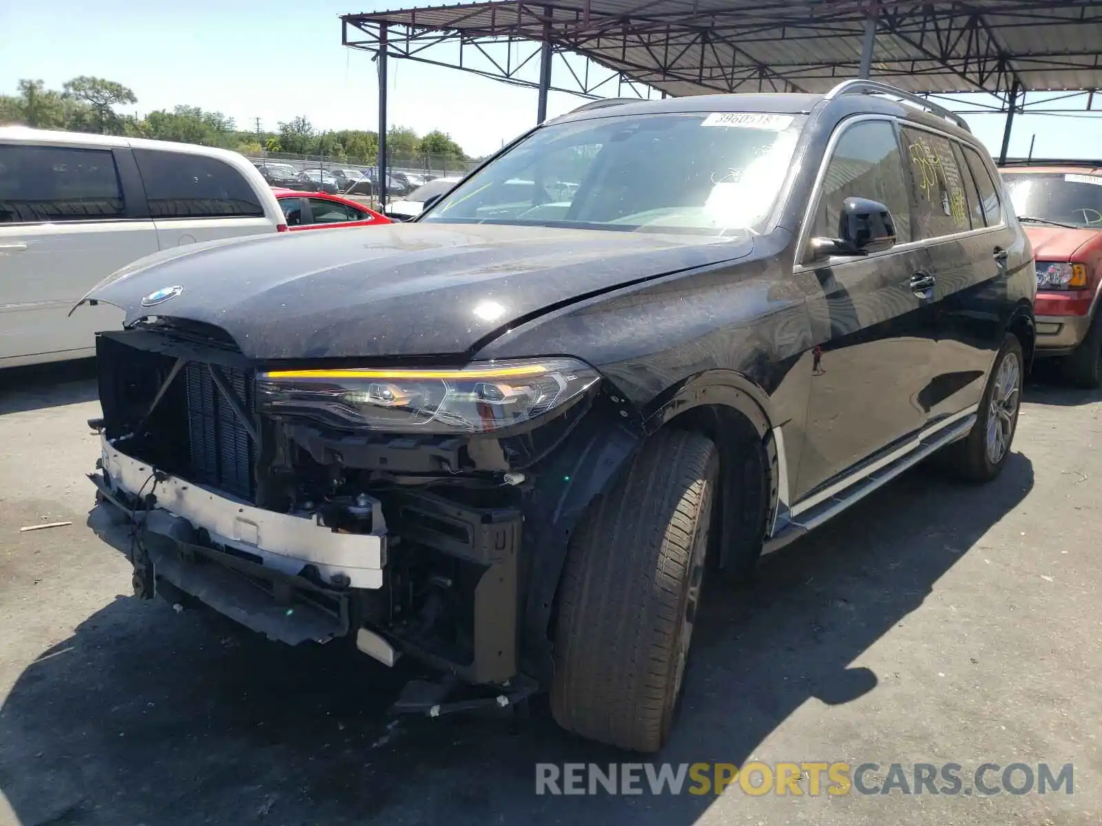 2 Photograph of a damaged car 5UXCW2C09M9E82117 BMW X7 2021