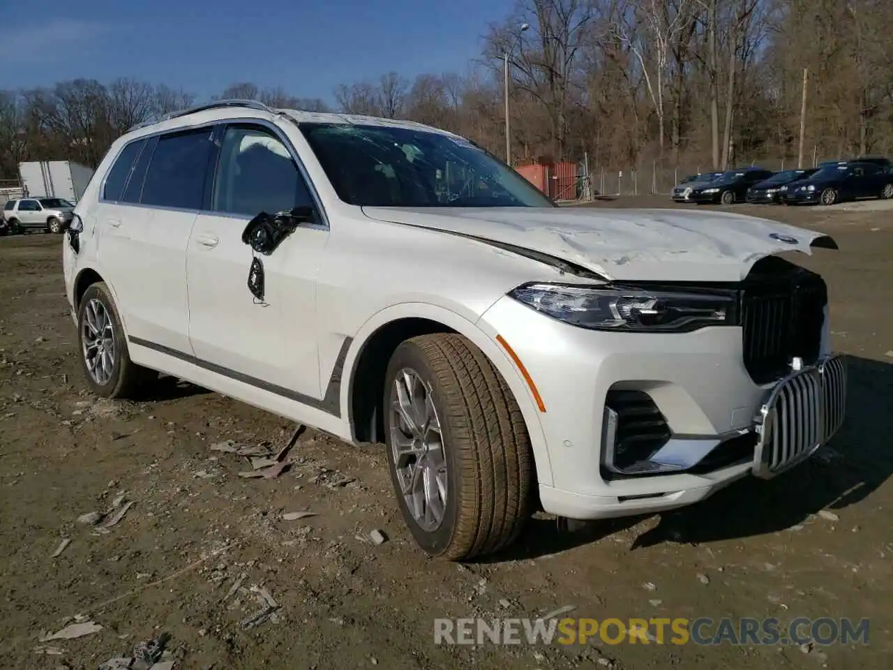 1 Photograph of a damaged car 5UXCW2C09M9H45366 BMW X7 2021