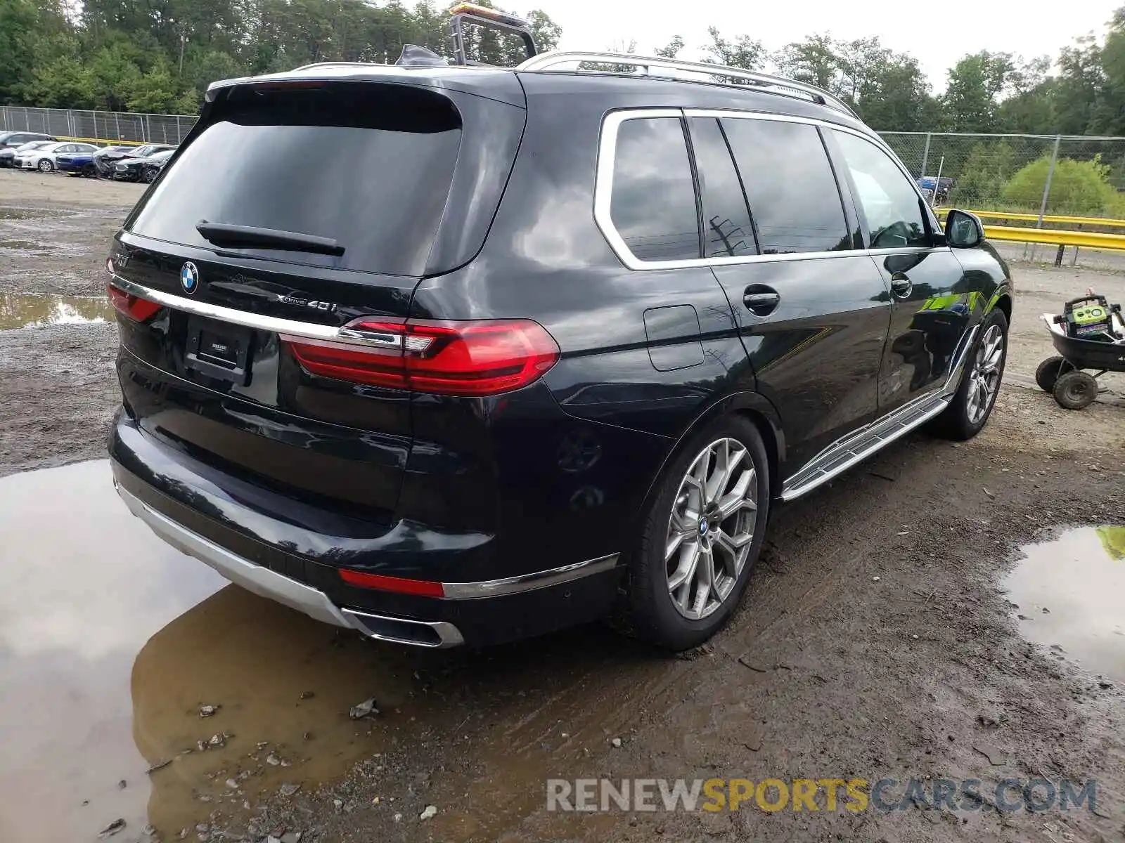 4 Фотография поврежденного автомобиля 5UXCW2C0XM9F67838 BMW X7 2021