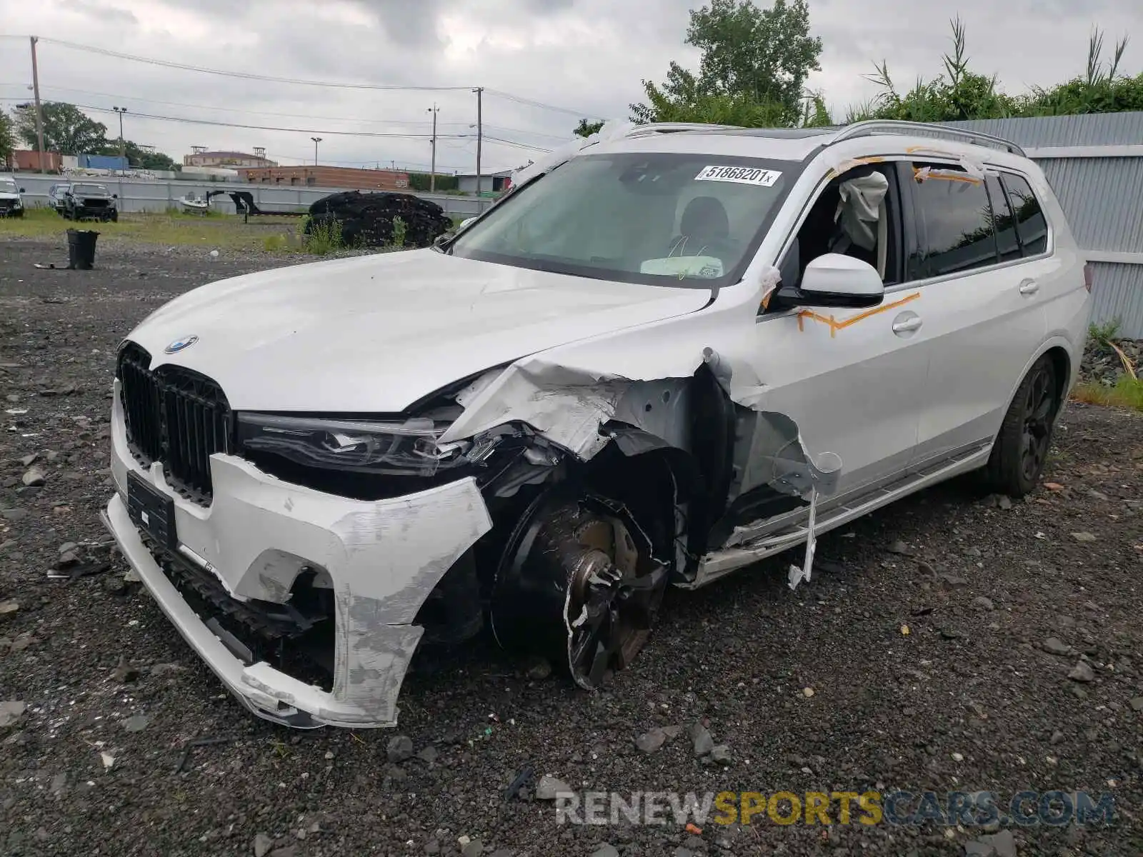 2 Photograph of a damaged car 5UXCW2C0XM9G07528 BMW X7 2021