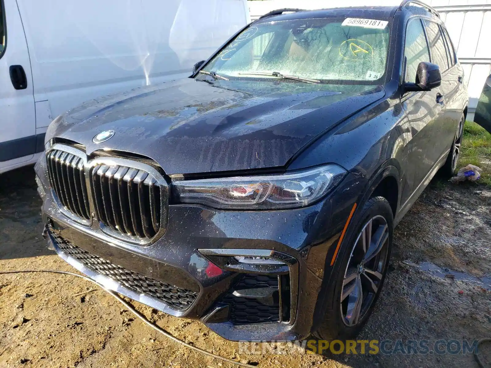 2 Photograph of a damaged car 5UXCW2C0XM9G35491 BMW X7 2021