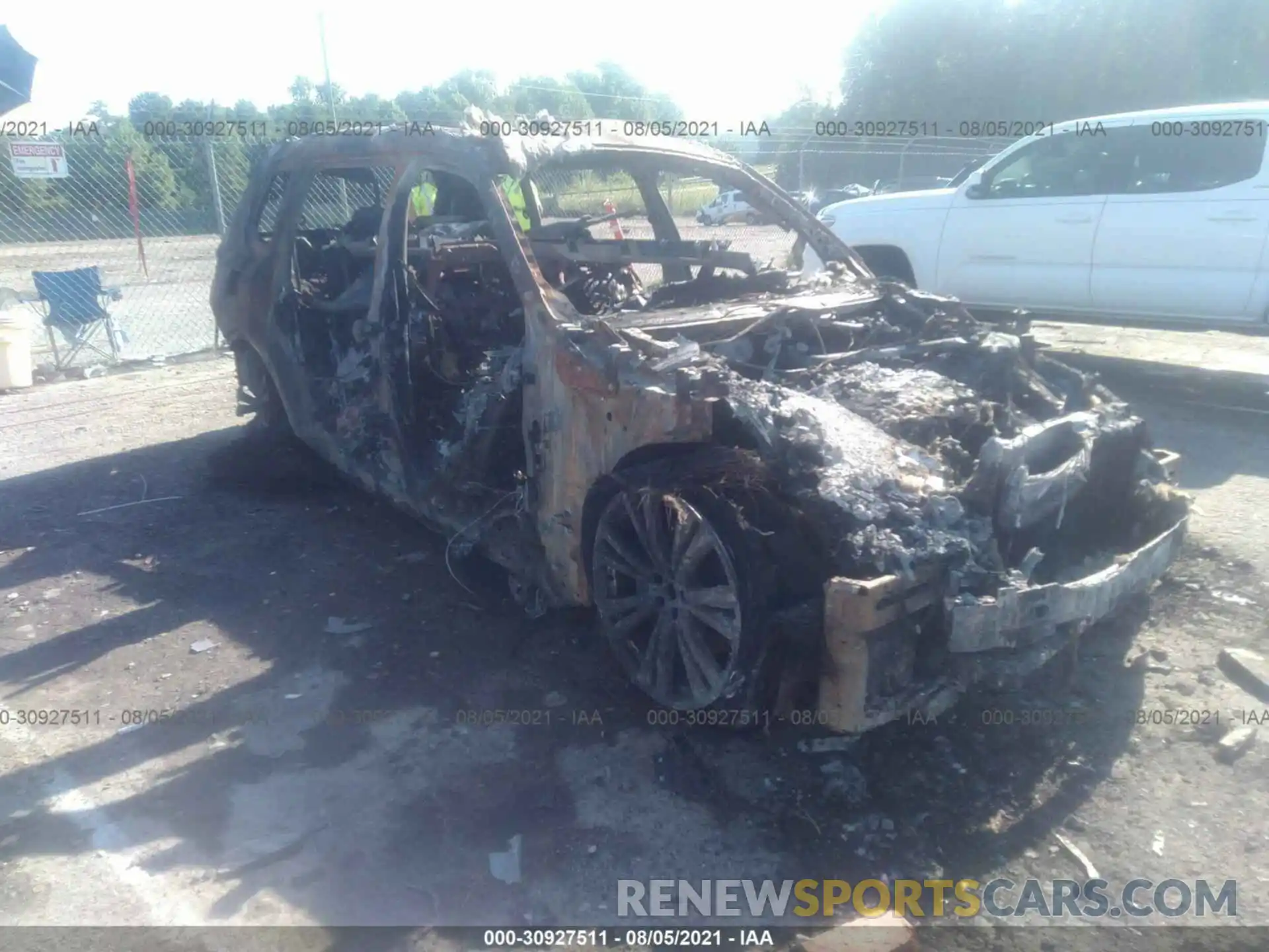 1 Photograph of a damaged car 5UXCW2C0XM9H60622 BMW X7 2021