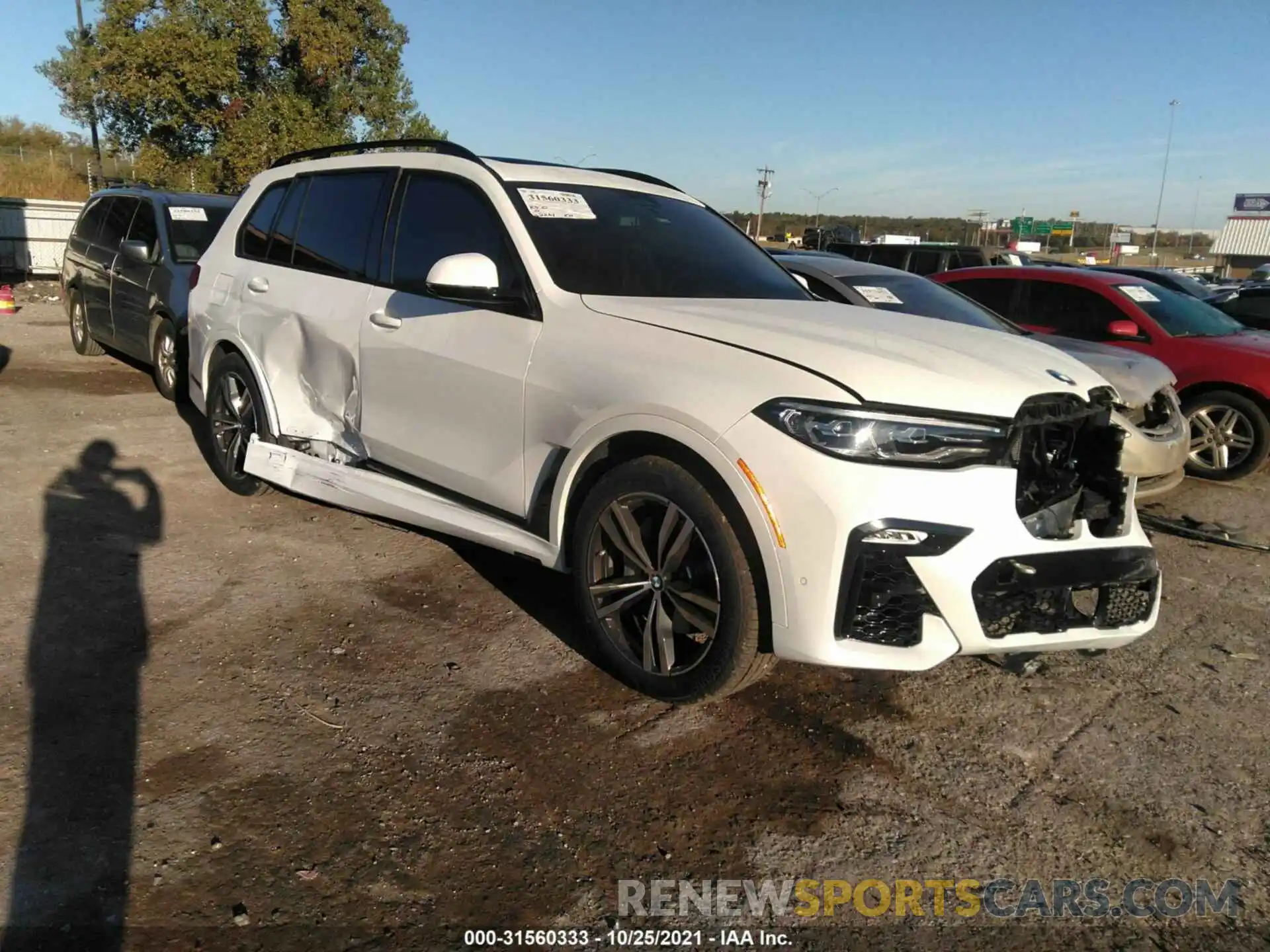 1 Photograph of a damaged car 5UXCW2C0XM9H79316 BMW X7 2021