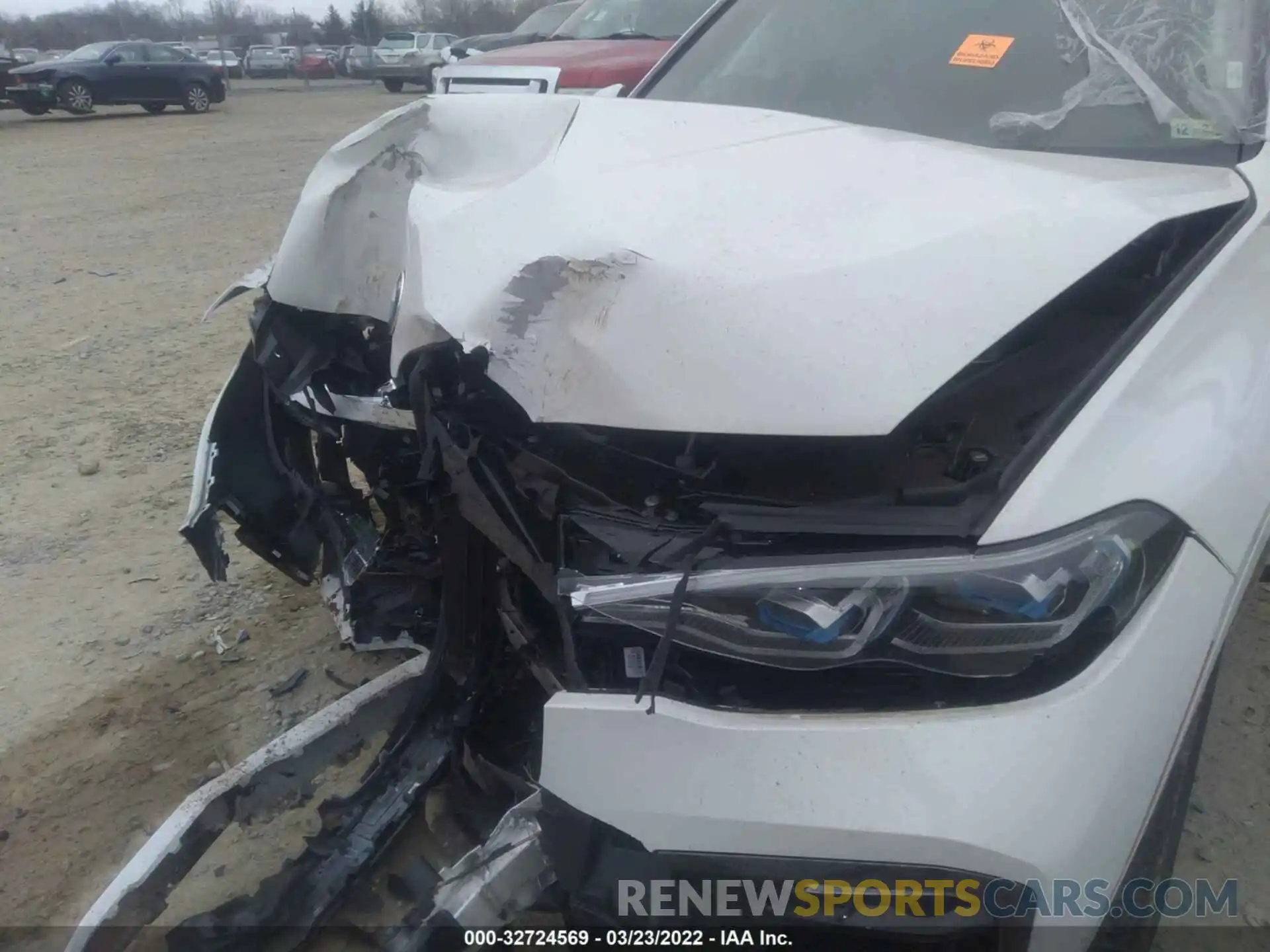 6 Photograph of a damaged car 5UXCX6C00M9E62259 BMW X7 2021