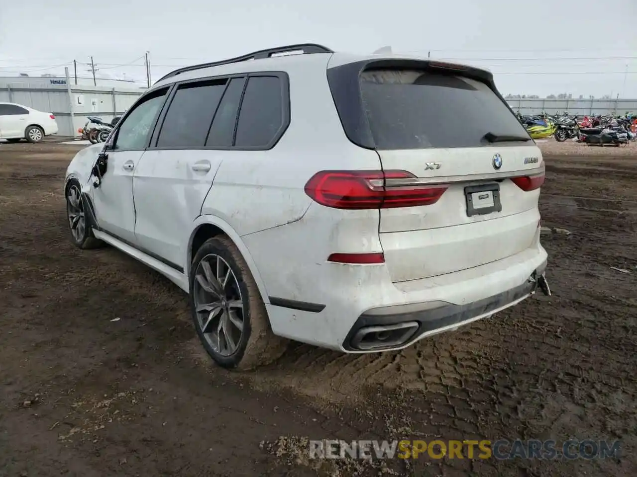 3 Фотография поврежденного автомобиля 5UXCX6C03M9E24265 BMW X7 2021