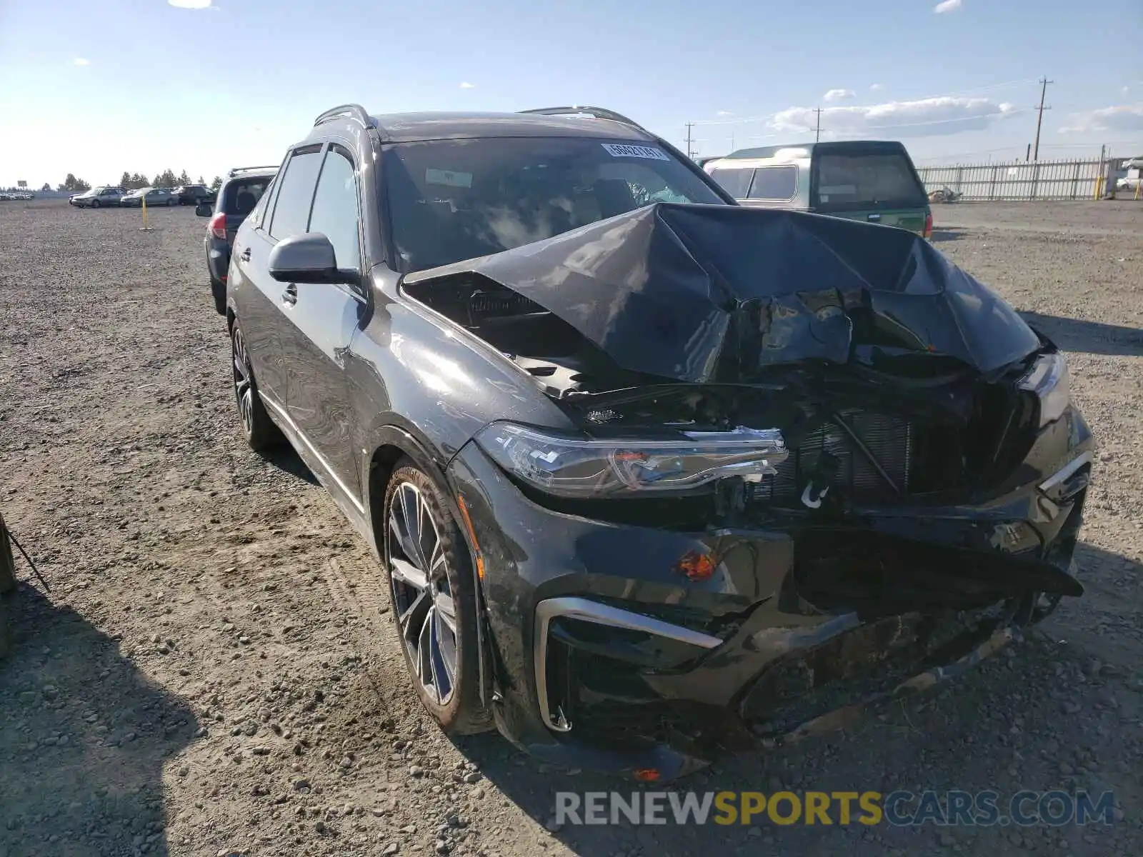 1 Photograph of a damaged car 5UXCX6C07M9G06969 BMW X7 2021