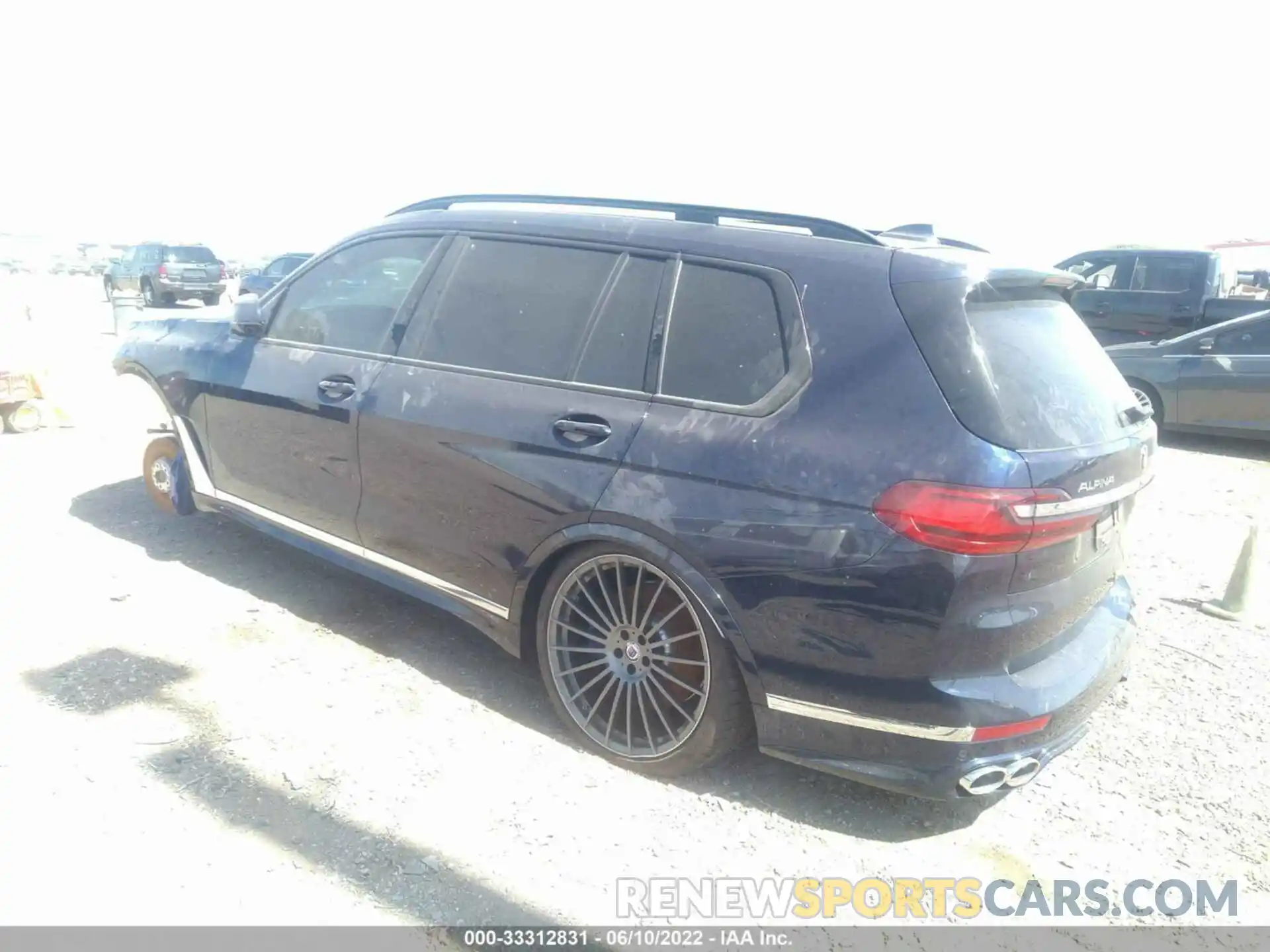 3 Фотография поврежденного автомобиля 5UXCX6C11M9E41395 BMW X7 2021