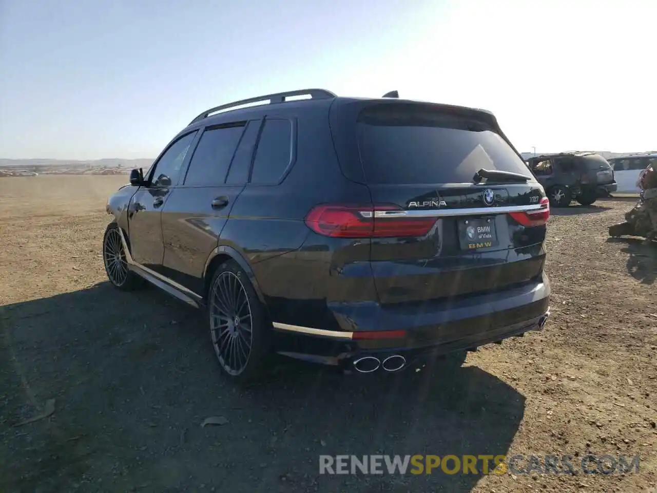 3 Photograph of a damaged car 5UXCX6C12M9F22468 BMW X7 2021