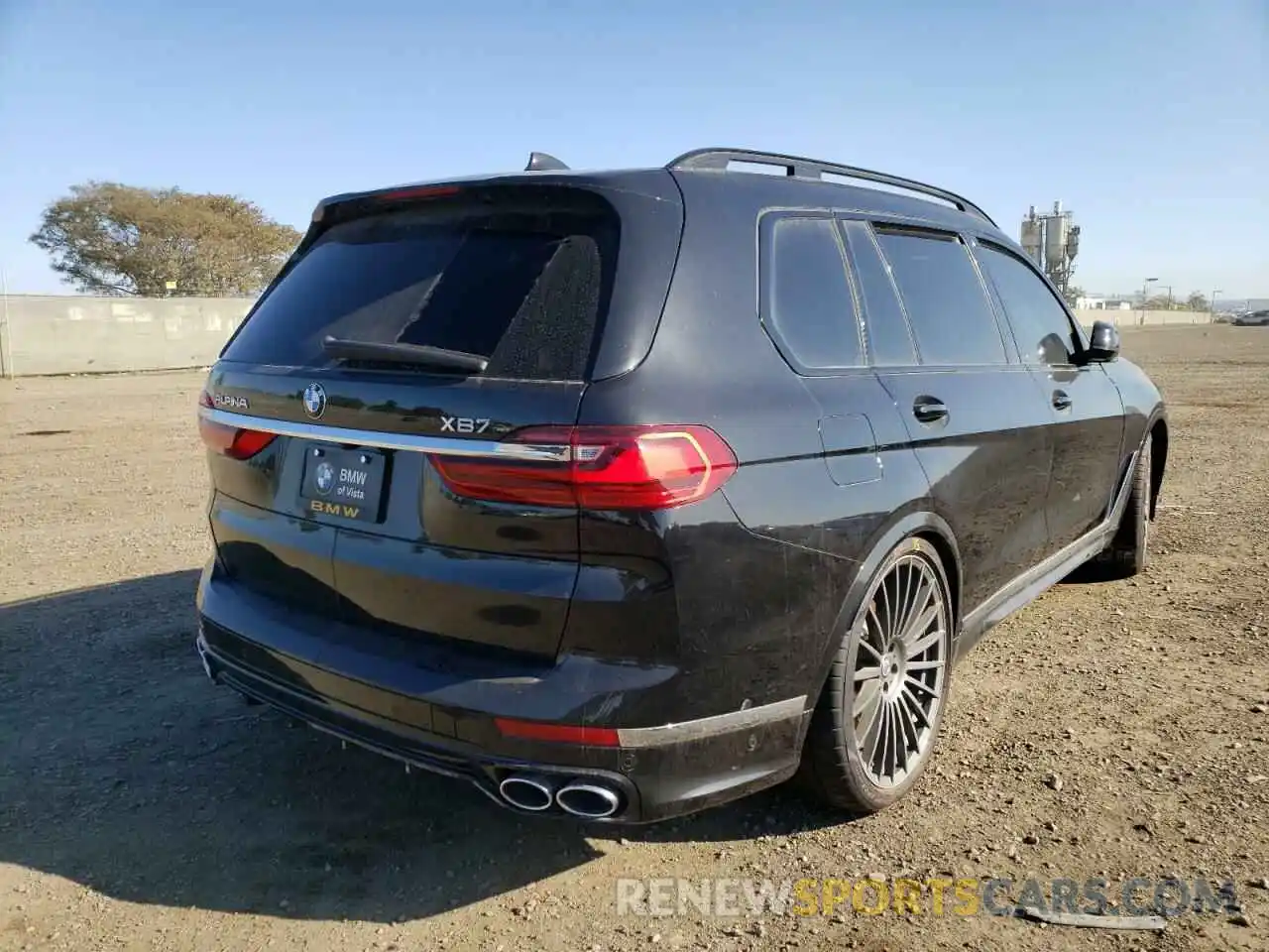 4 Photograph of a damaged car 5UXCX6C12M9F22468 BMW X7 2021