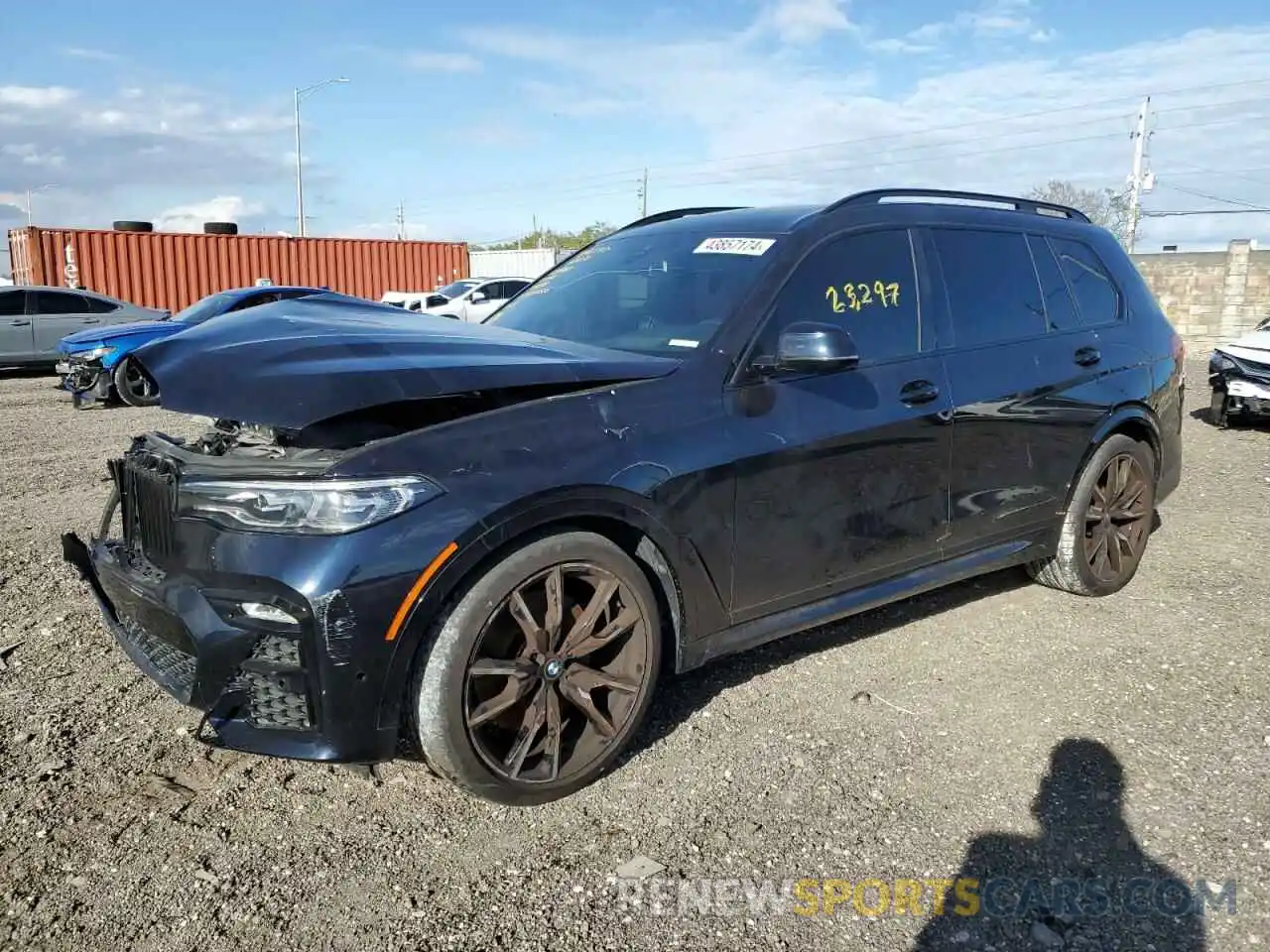 1 Photograph of a damaged car 5UXCW2C04N9J82760 BMW X7 2022