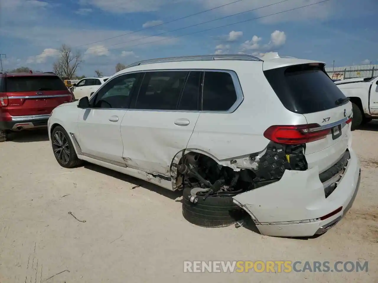 2 Фотография поврежденного автомобиля 5UXCW2C04N9K39426 BMW X7 2022