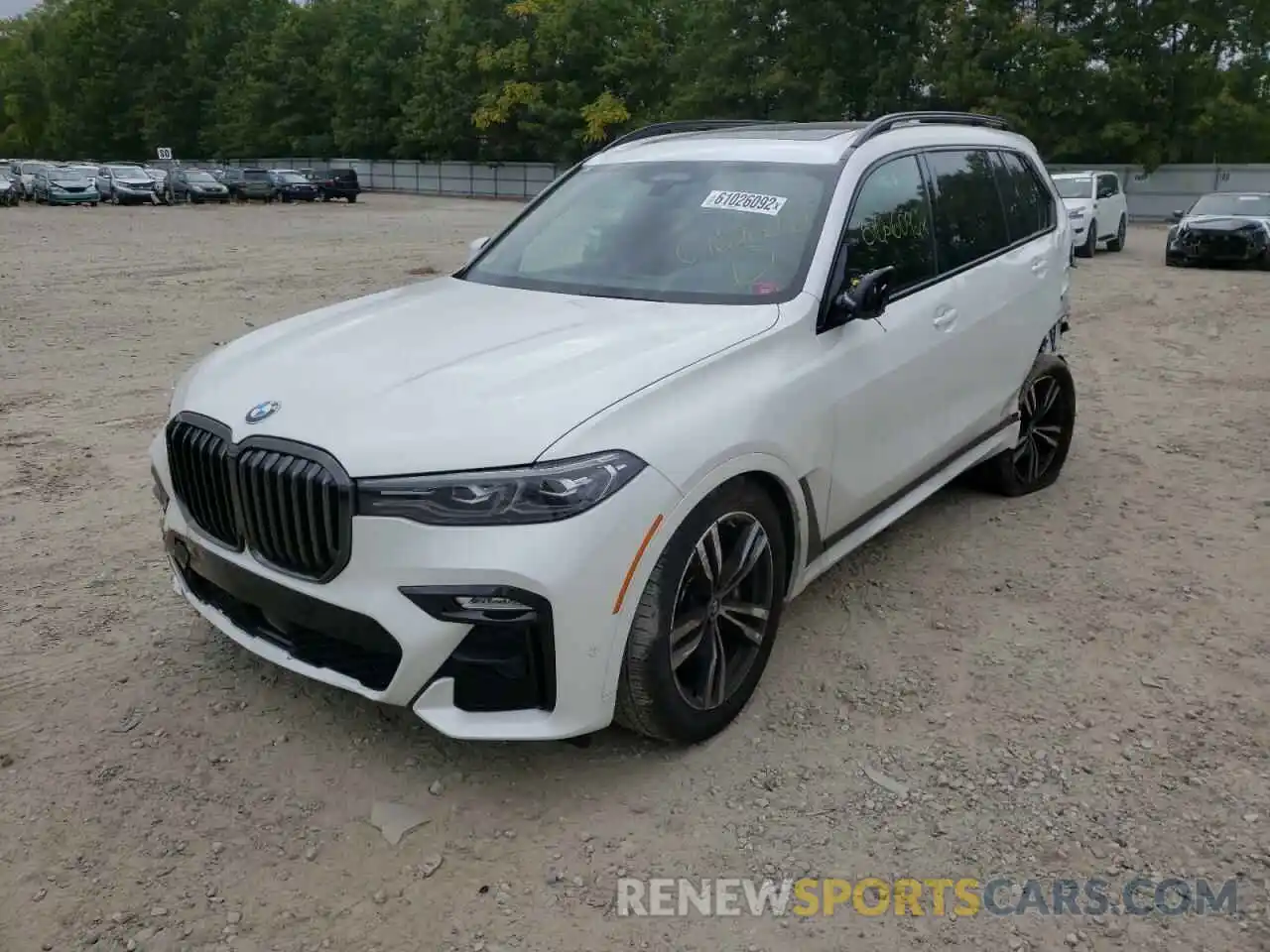 2 Photograph of a damaged car 5UXCW2C05N9K18553 BMW X7 2022