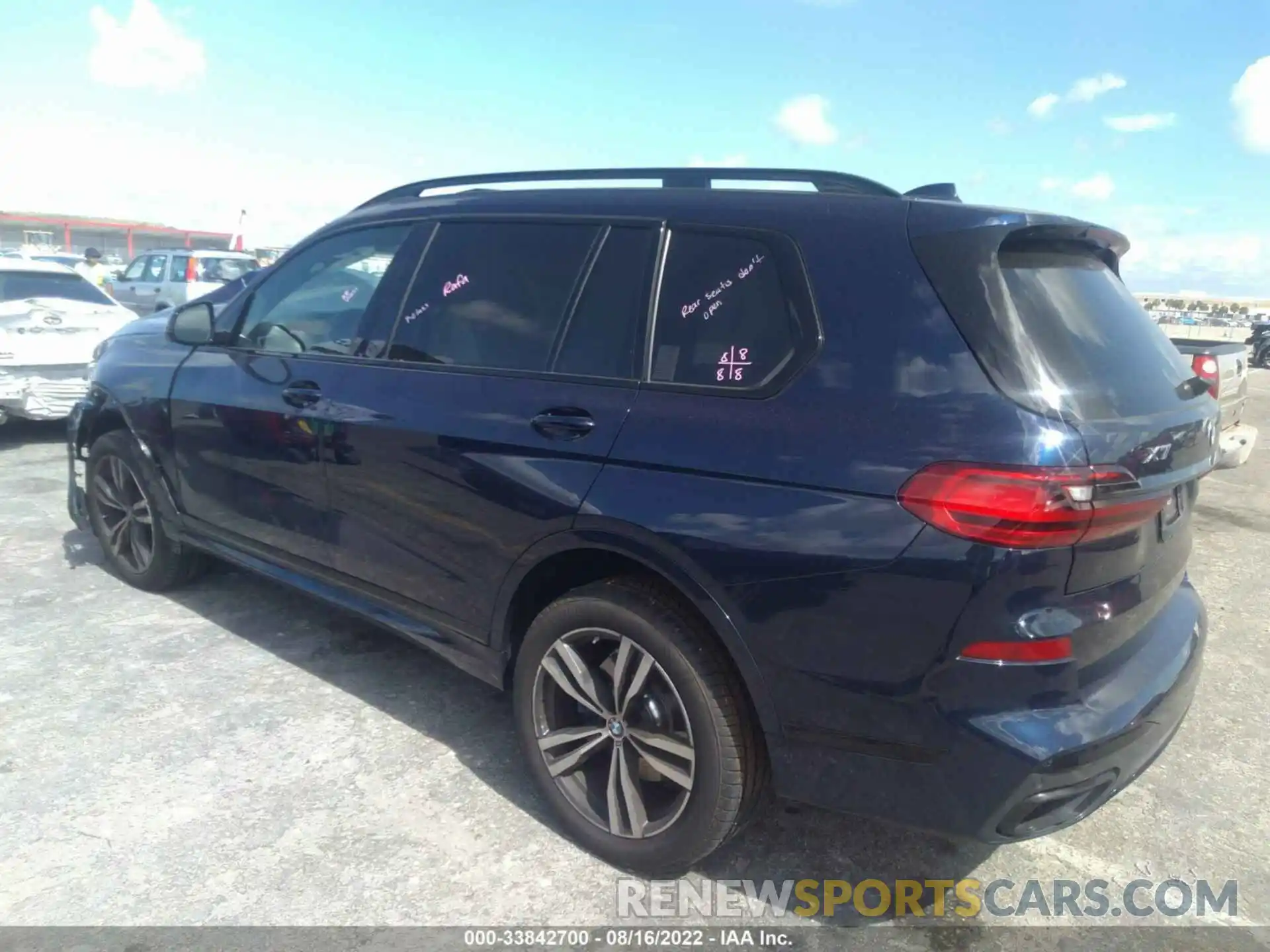 3 Фотография поврежденного автомобиля 5UXCW2C05N9K28712 BMW X7 2022