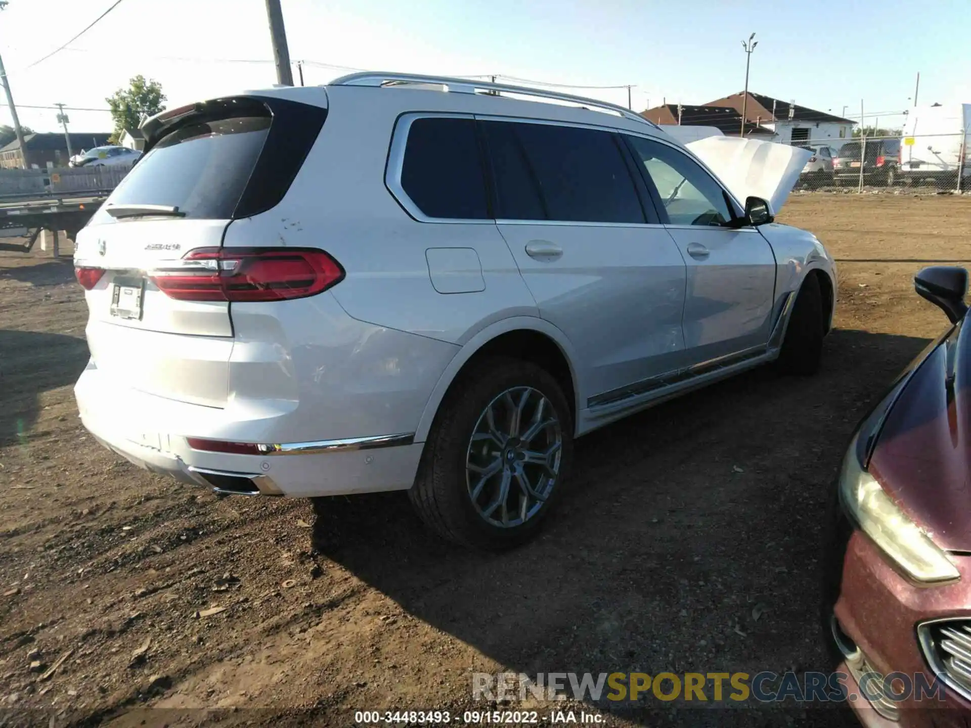 4 Фотография поврежденного автомобиля 5UXCW2C05N9N02457 BMW X7 2022