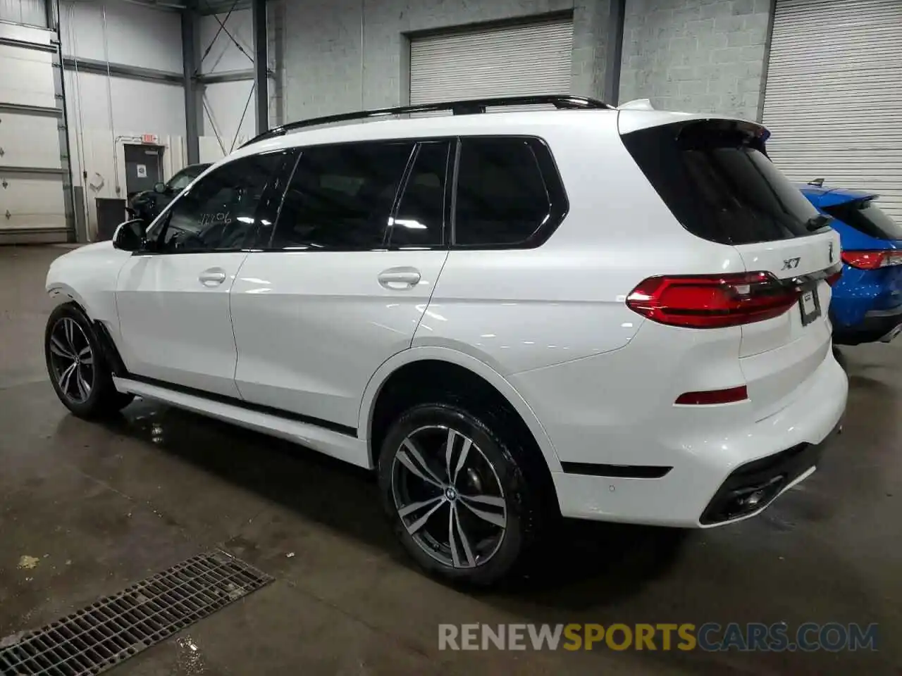 2 Фотография поврежденного автомобиля 5UXCW2C07N9K03035 BMW X7 2022