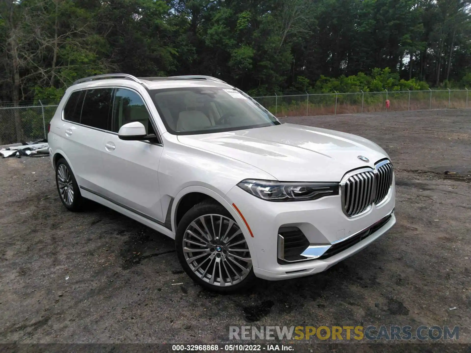 1 Фотография поврежденного автомобиля 5UXCW2C08N9K44628 BMW X7 2022