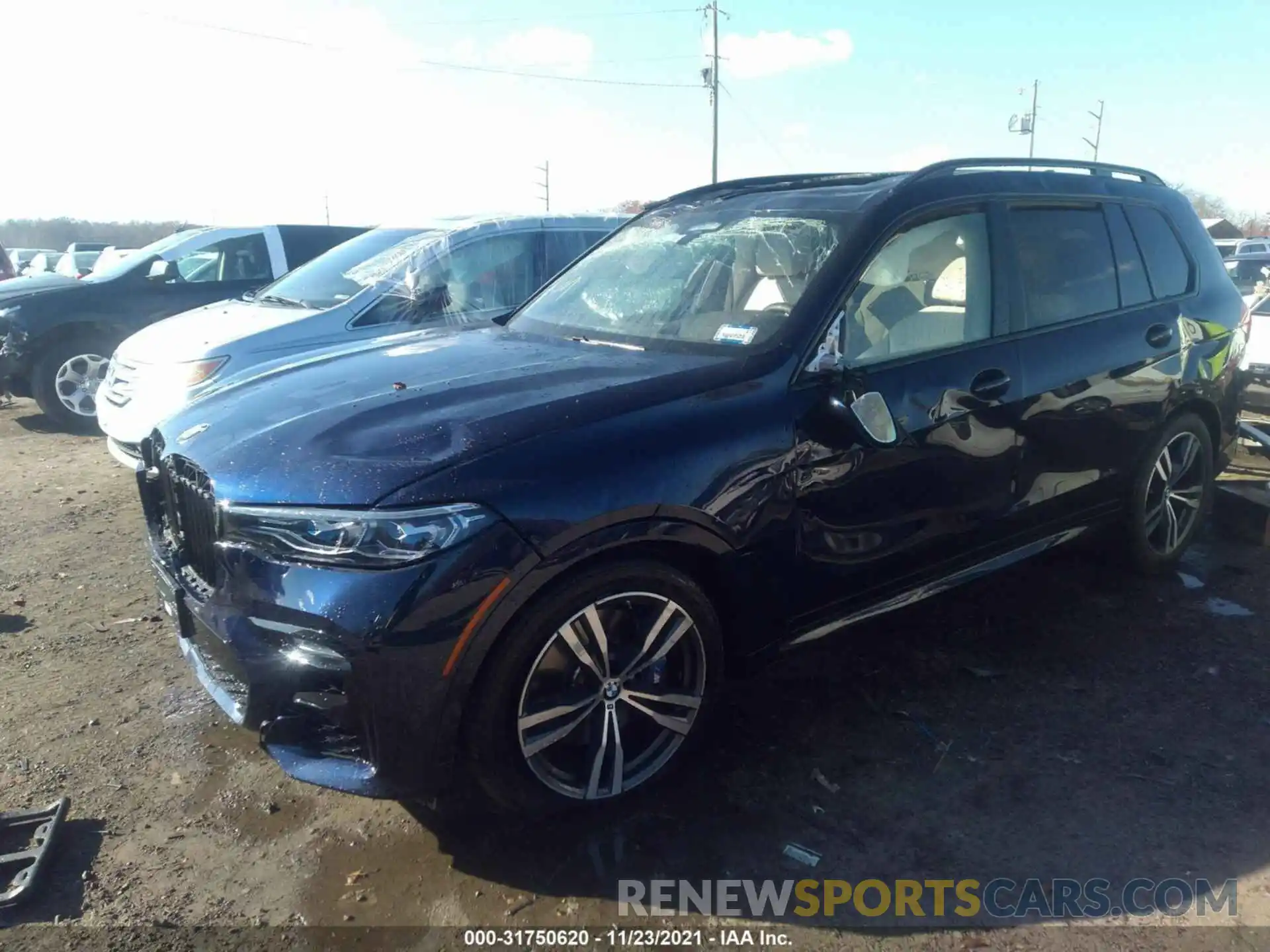 2 Photograph of a damaged car 5UXCX6C01N9J59537 BMW X7 2022