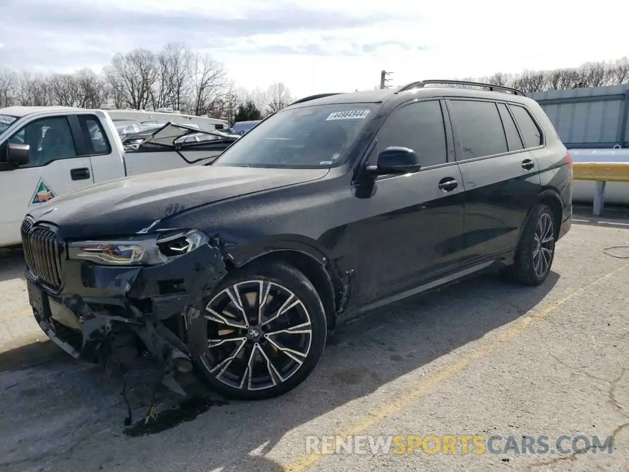 1 Photograph of a damaged car 5UXCX6C03N9K96141 BMW X7 2022