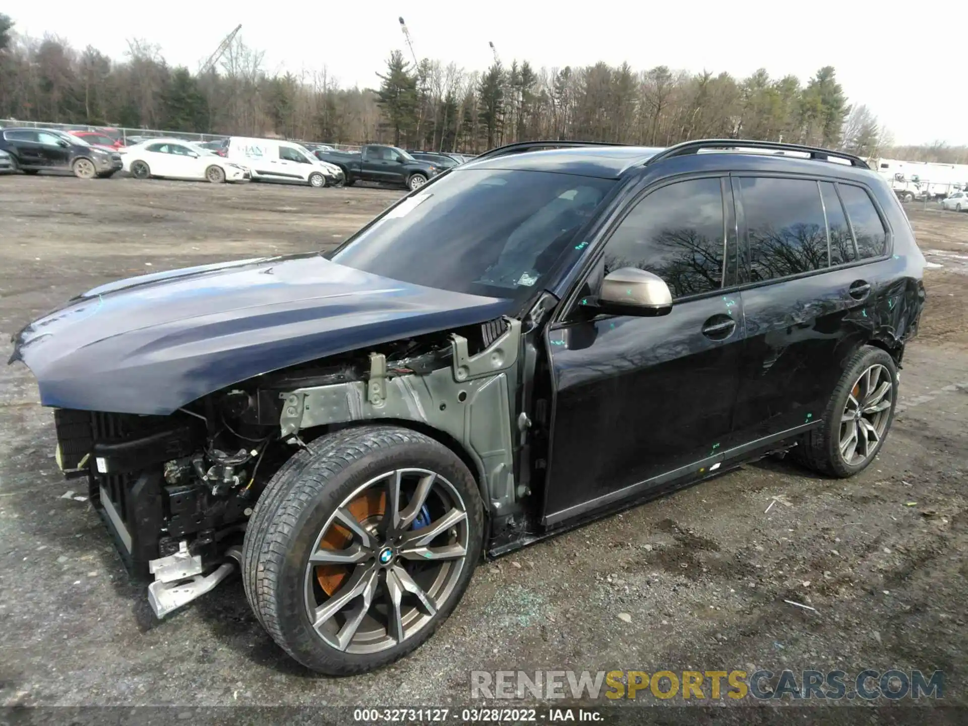 2 Photograph of a damaged car 5UXCX6C04N9J04855 BMW X7 2022