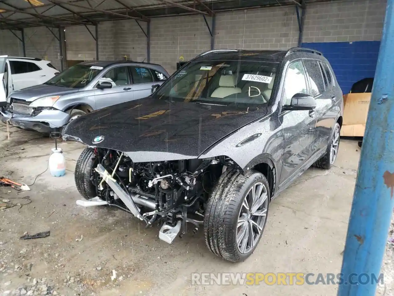 2 Фотография поврежденного автомобиля 5UXCX6C09N9K54556 BMW X7 2022