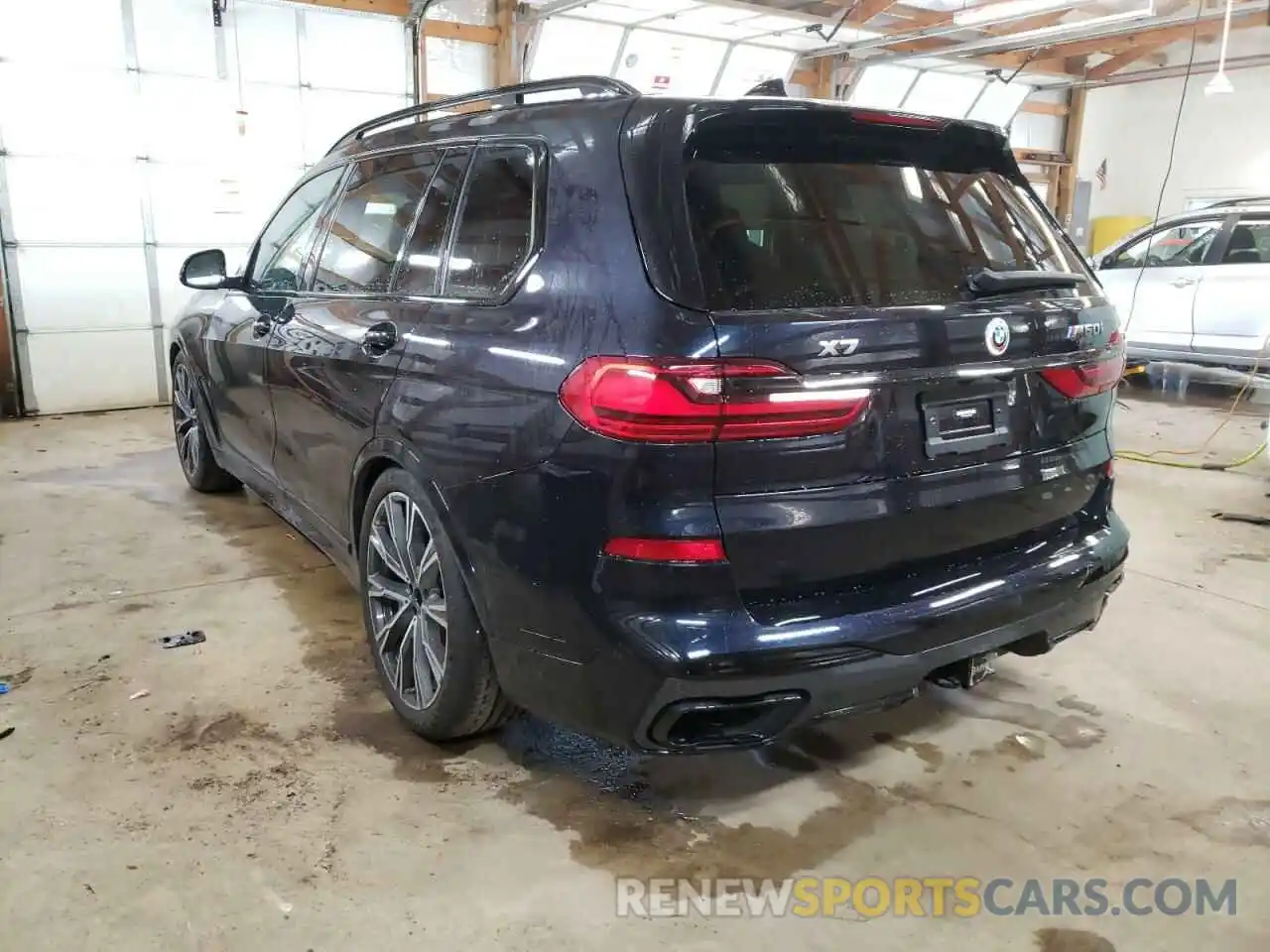 3 Фотография поврежденного автомобиля 5UXCX6C09N9M64168 BMW X7 2022