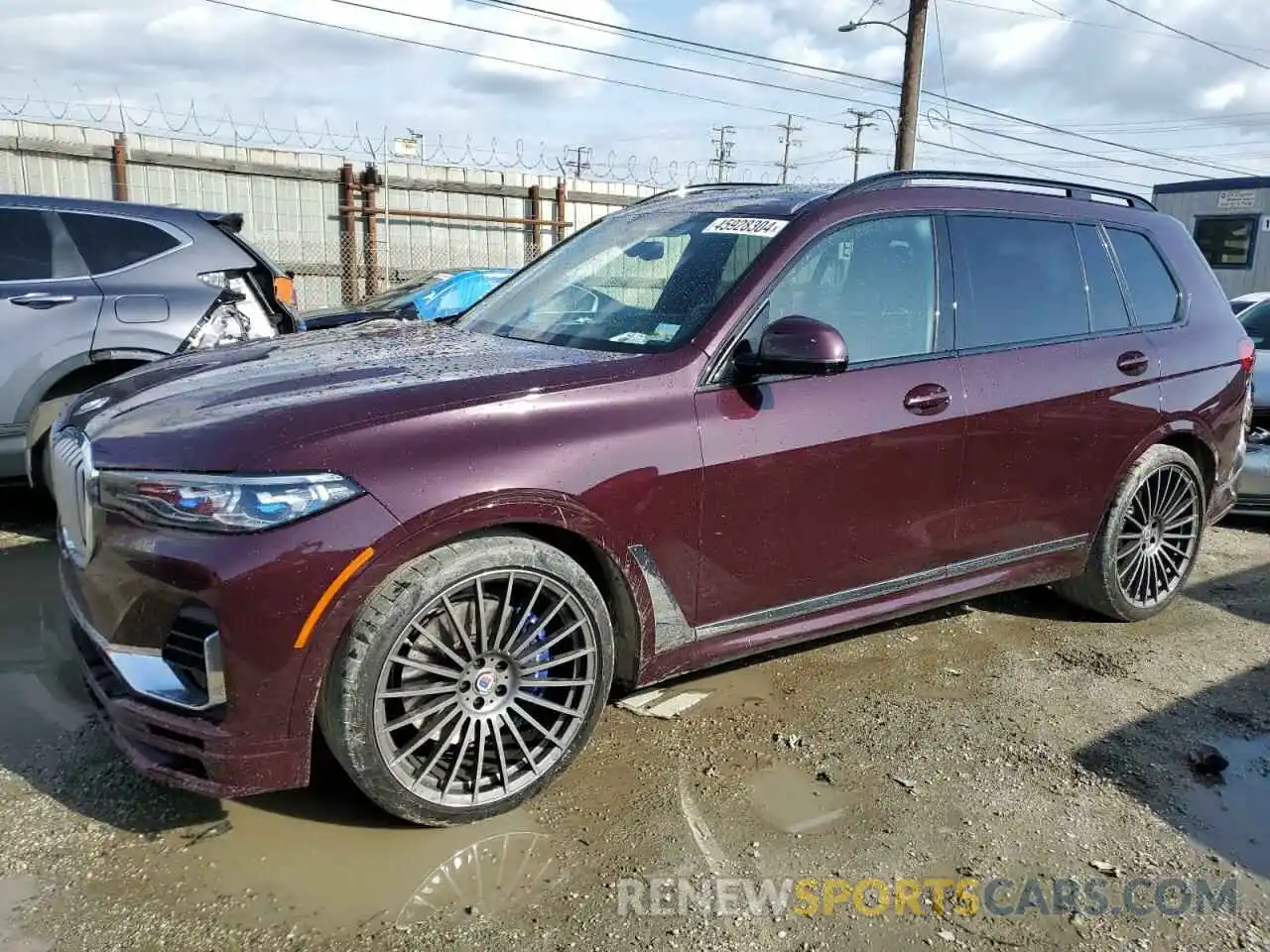 1 Photograph of a damaged car 5UXCX6C14N9K25149 BMW X7 2022