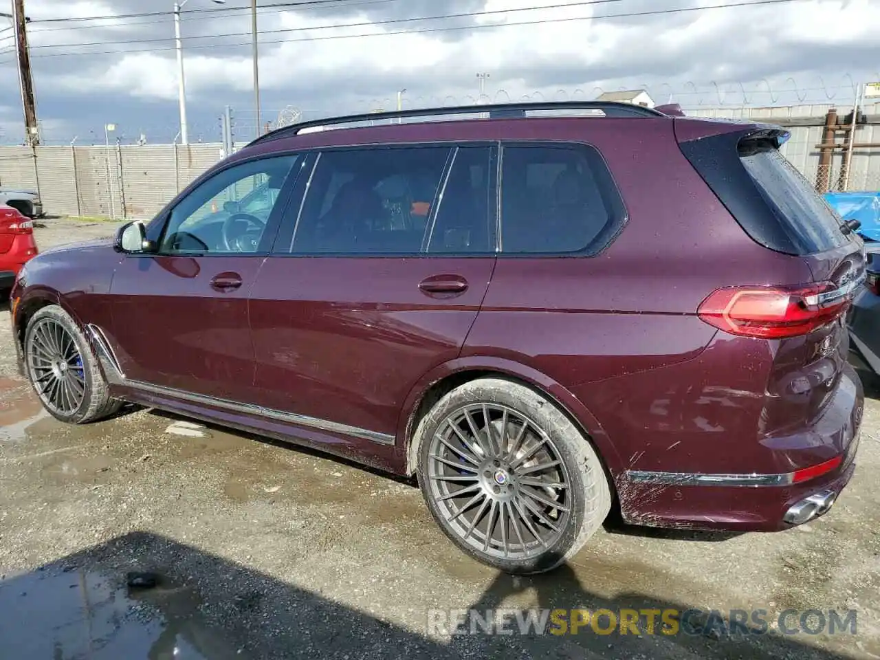 2 Photograph of a damaged car 5UXCX6C14N9K25149 BMW X7 2022