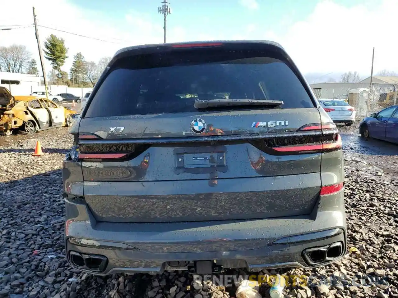 6 Фотография поврежденного автомобиля 5UX33EM05R9T83226 BMW X7 M60I 2024