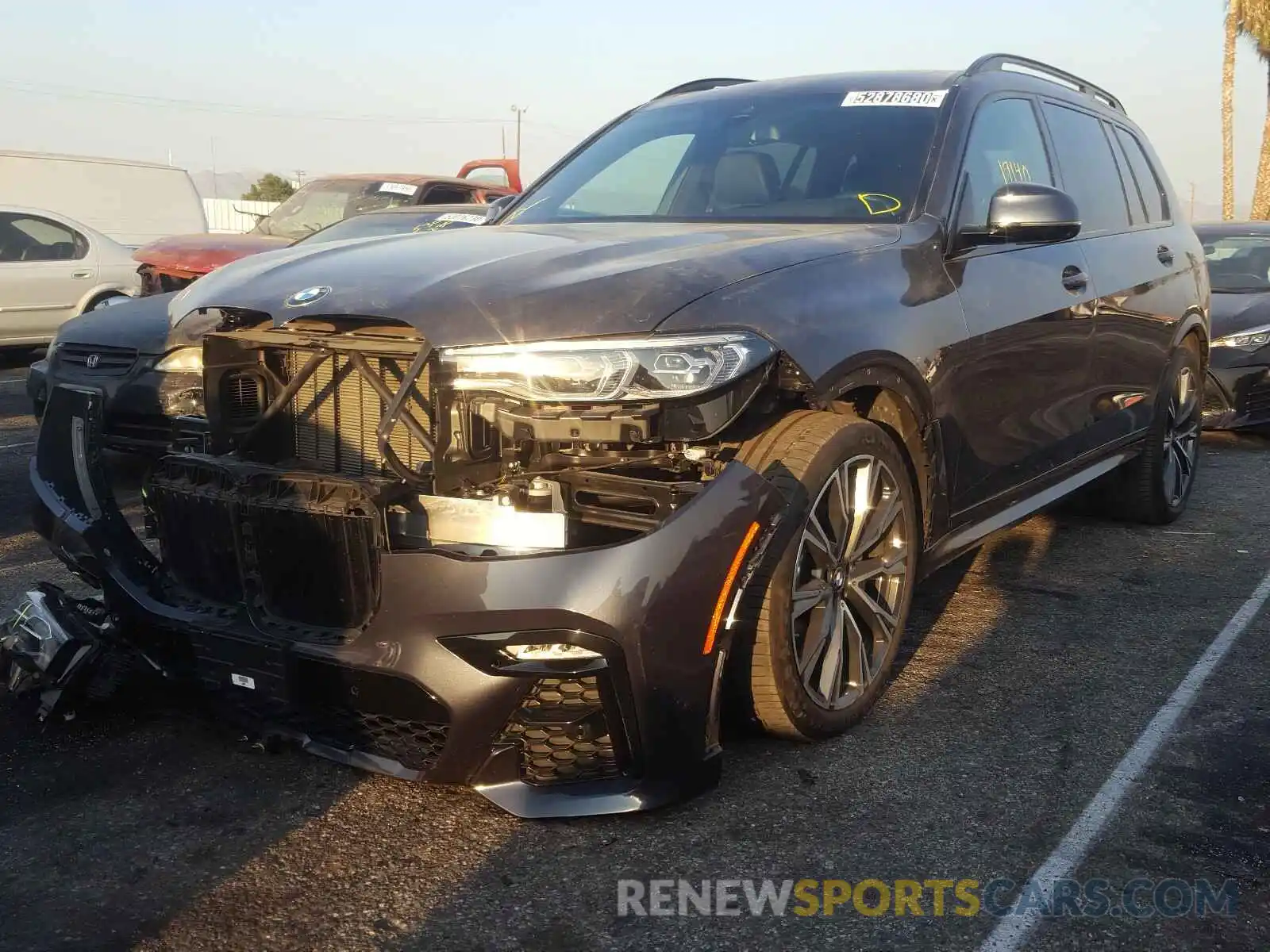 2 Фотография поврежденного автомобиля 5UXCW2C51KL084764 BMW X7 XDRIVE4 2019