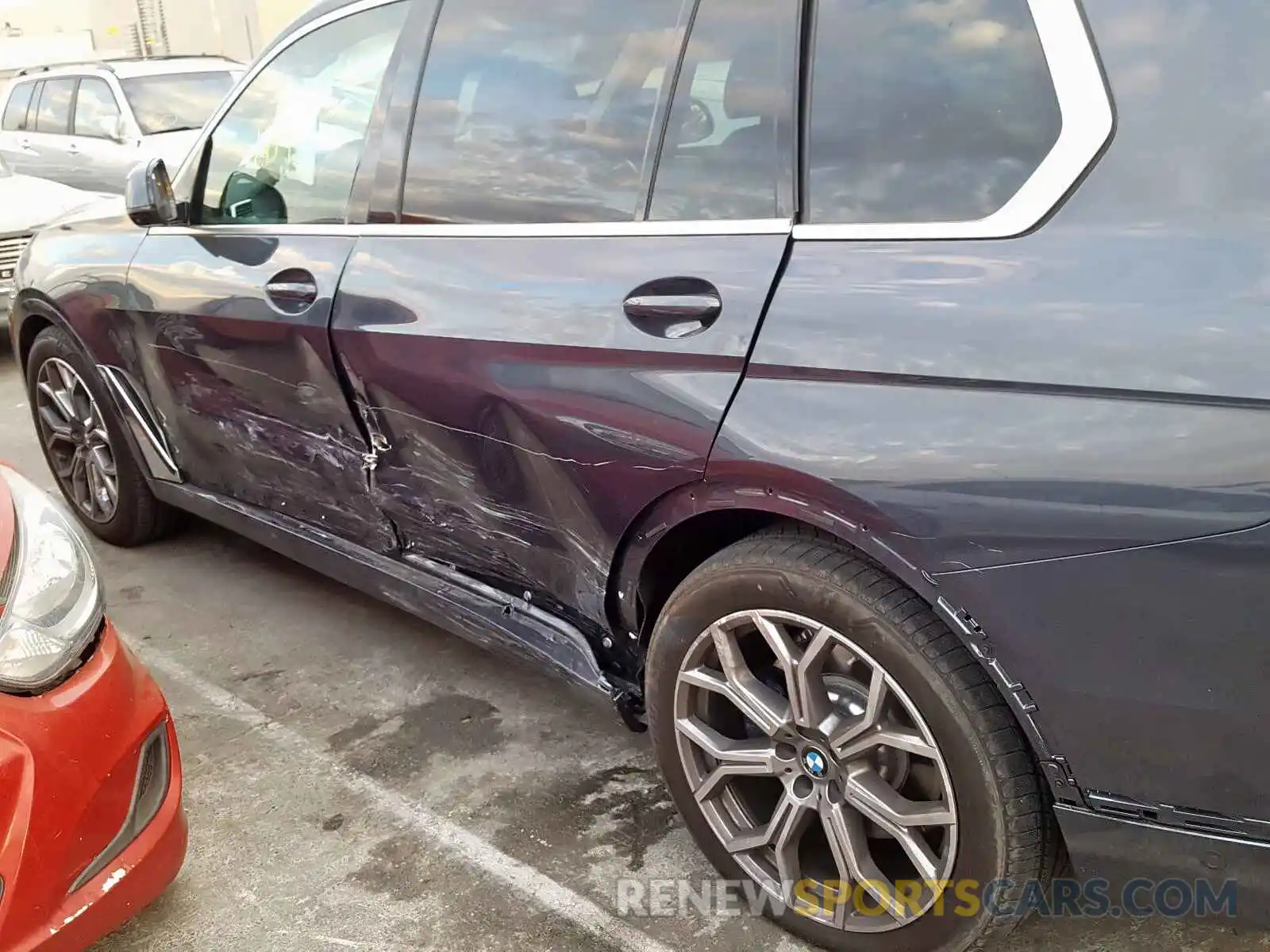 9 Фотография поврежденного автомобиля 5UXCW2C51KL089236 BMW X7 XDRIVE4 2019