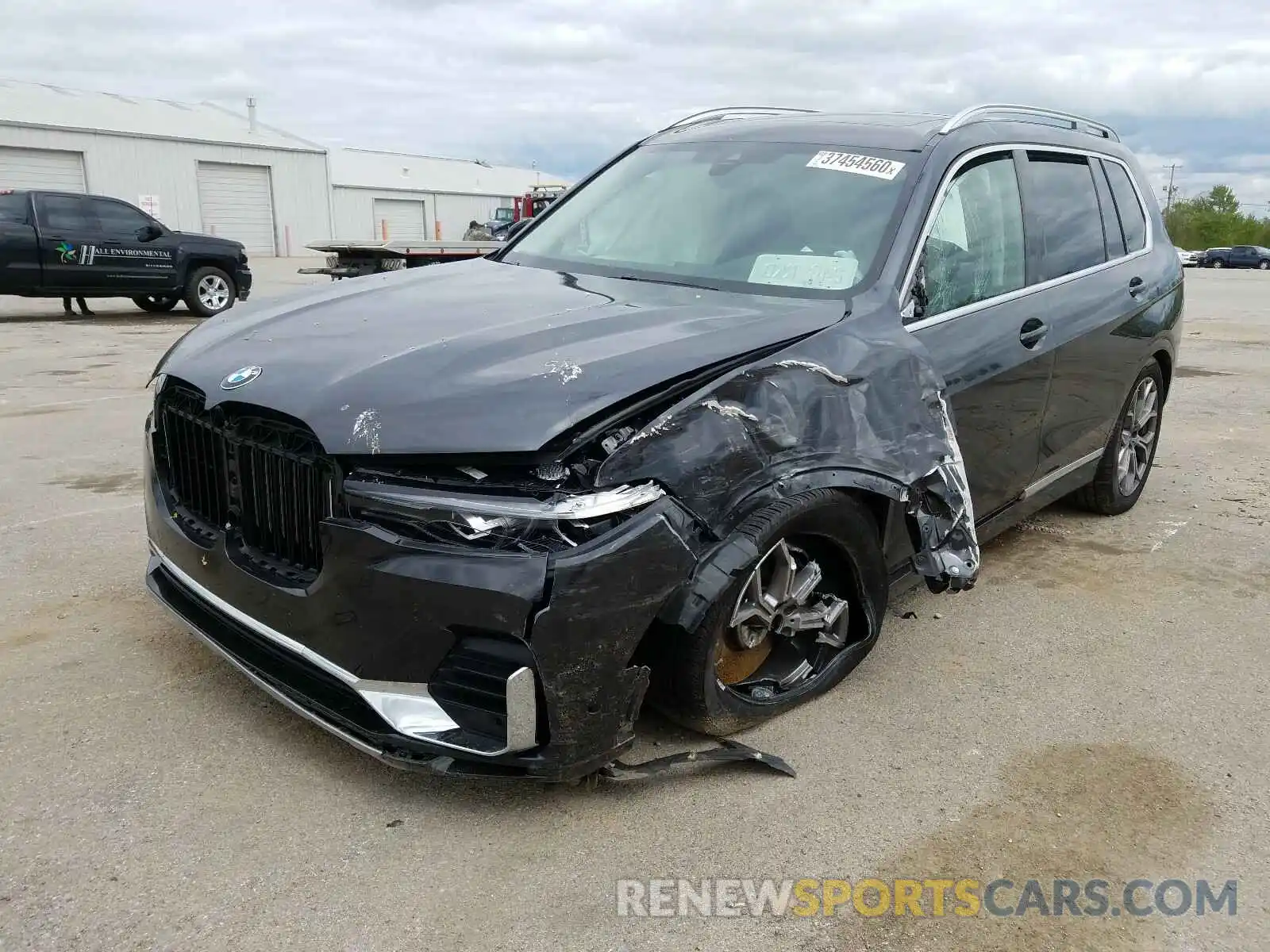 2 Photograph of a damaged car 5UXCW2C52KL088421 BMW X7 XDRIVE4 2019